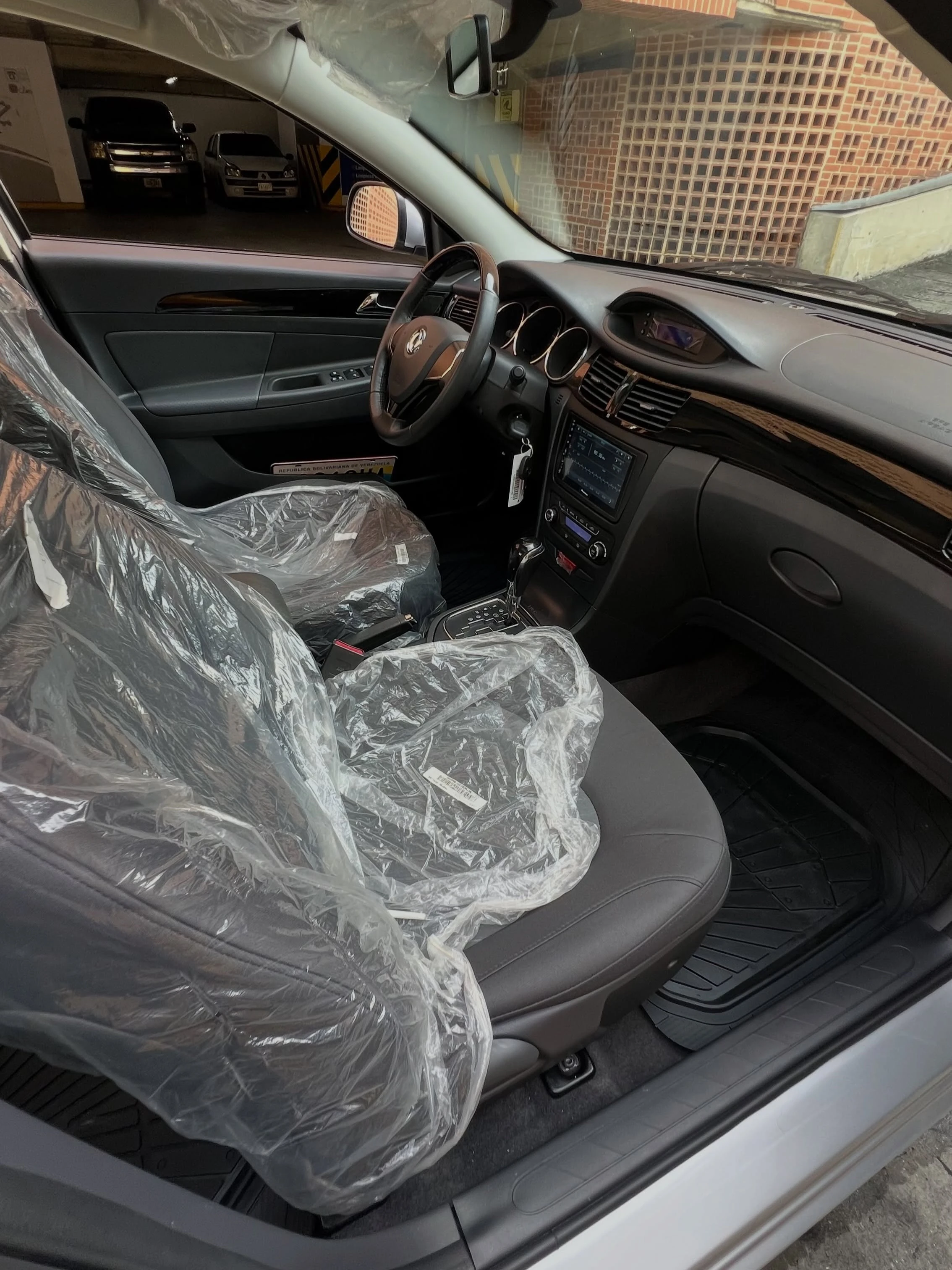 2026 Dongfeng S30 — photo 11