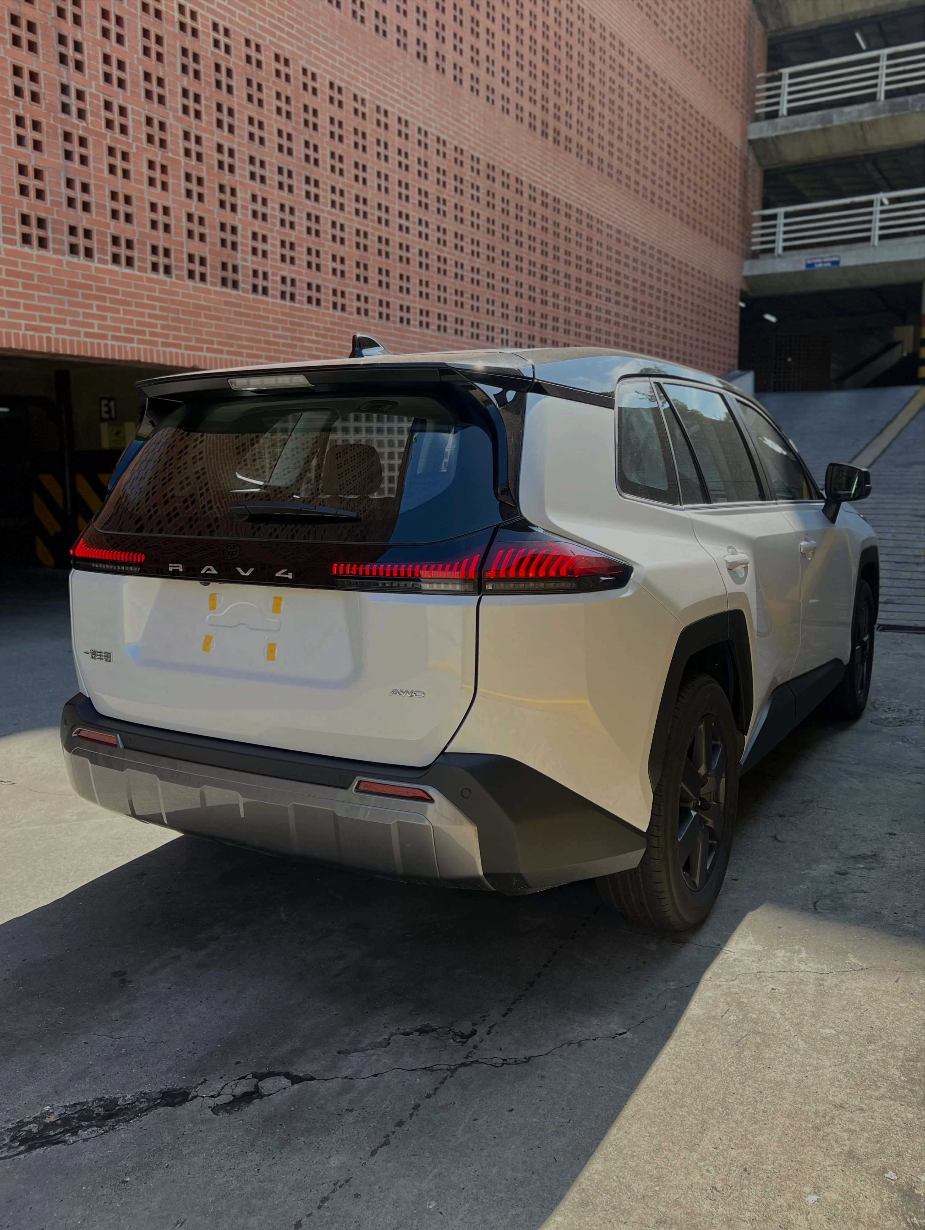 2026 Toyota RAV4 — photo 3