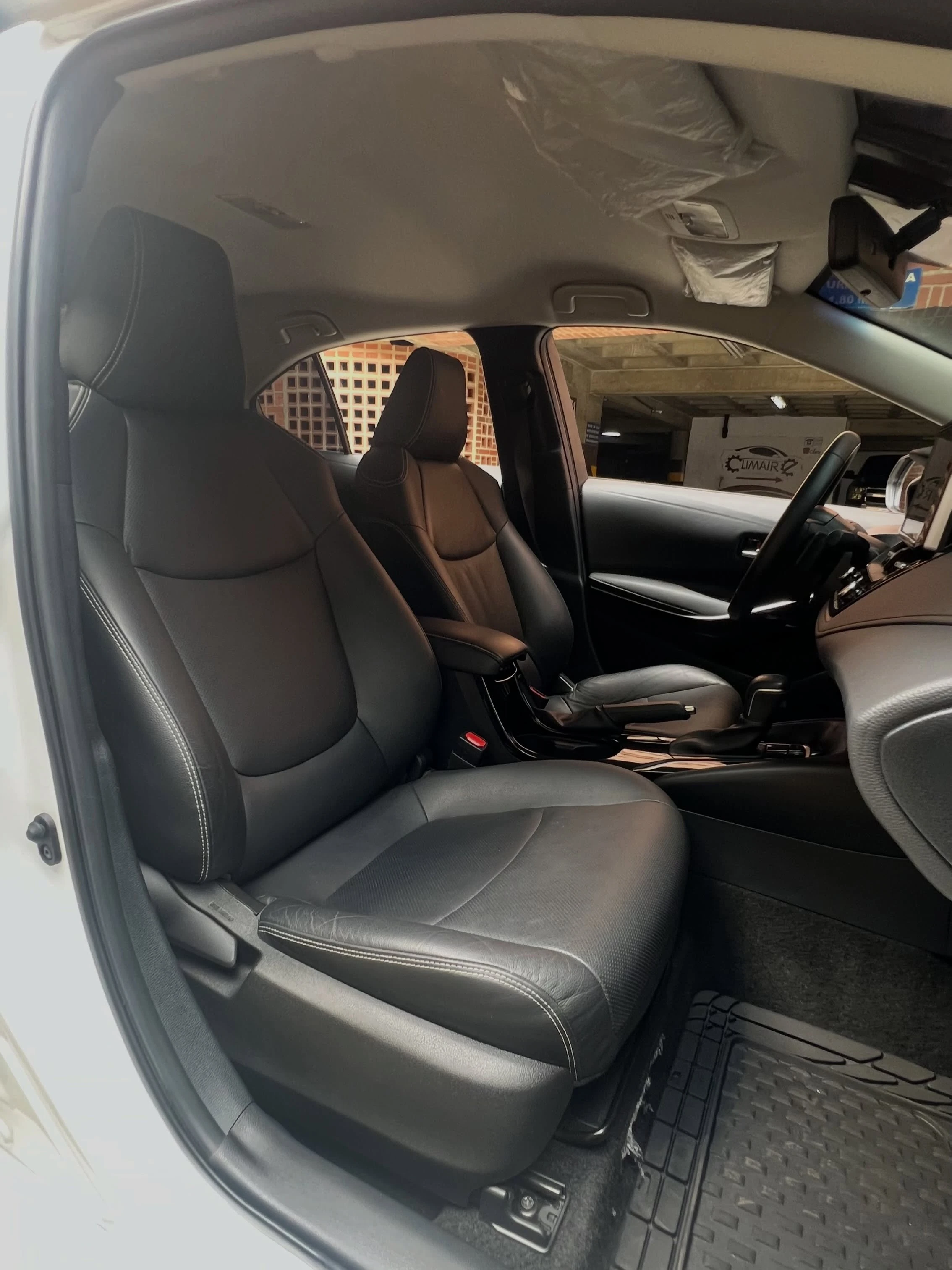 2025 Toyota Corolla SEG — photo 12