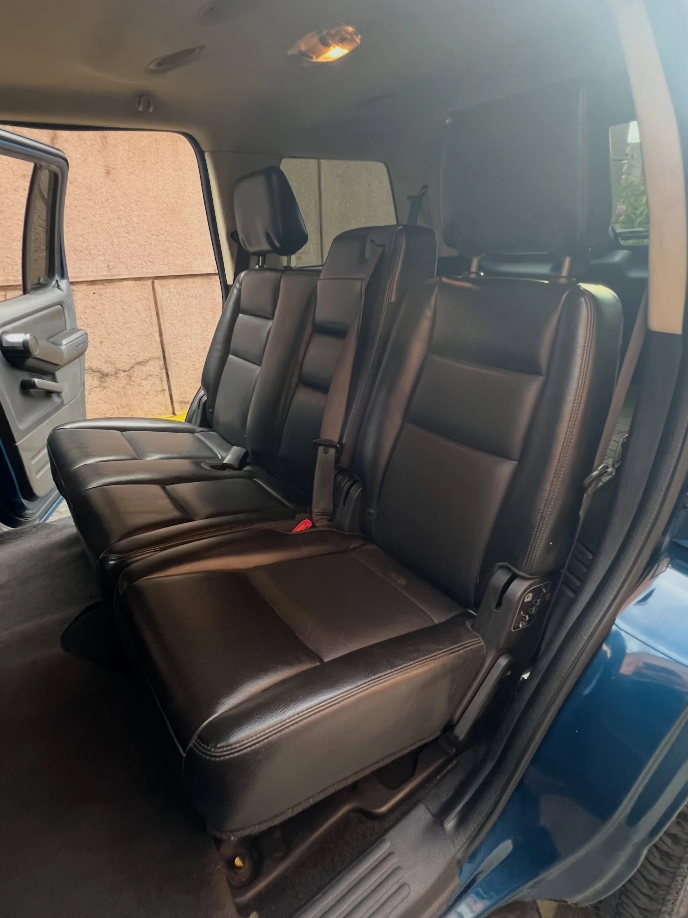 2010 Ford Explorer Limited — photo 8