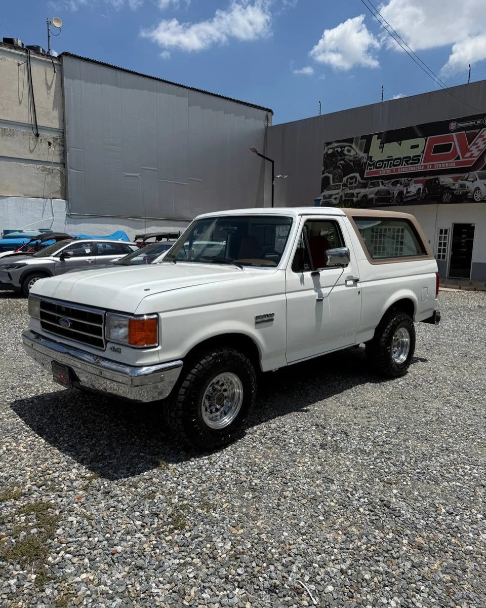 1991 Ford Bronco — foto 5