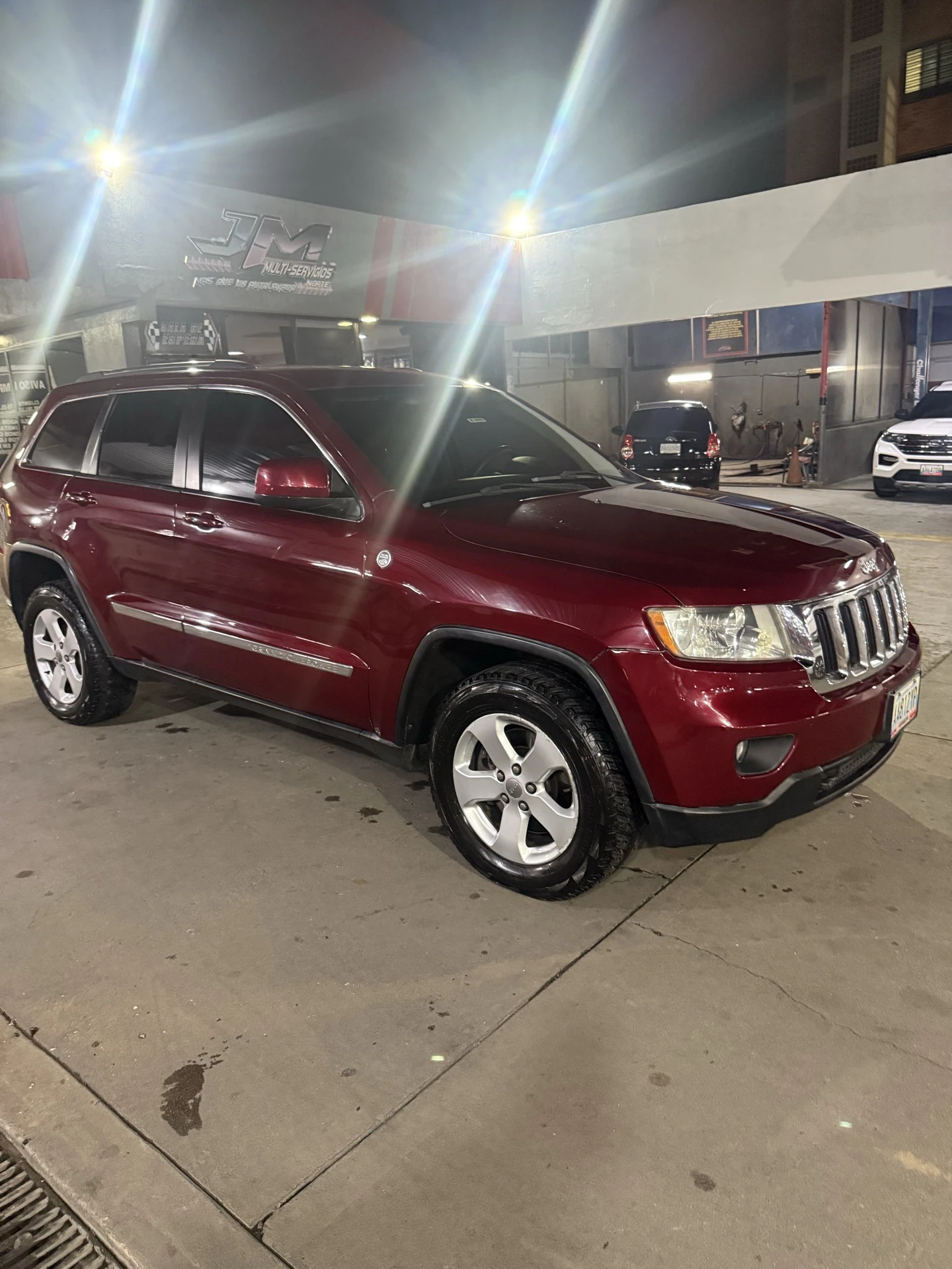 2012 Jeep Grand Cherokee LAREDO