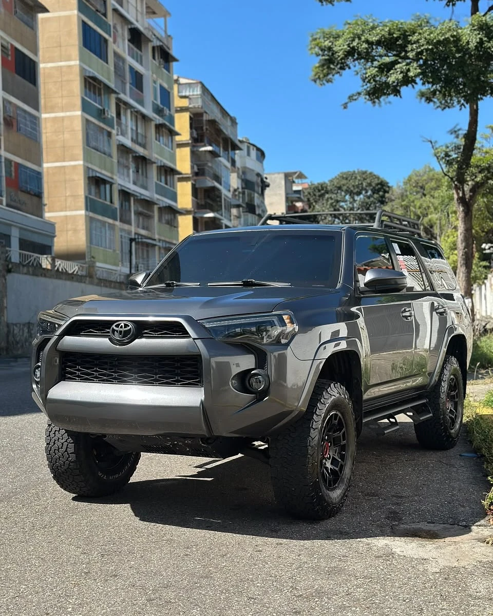 2015 Toyota 4Runner TDR PRO — foto 2