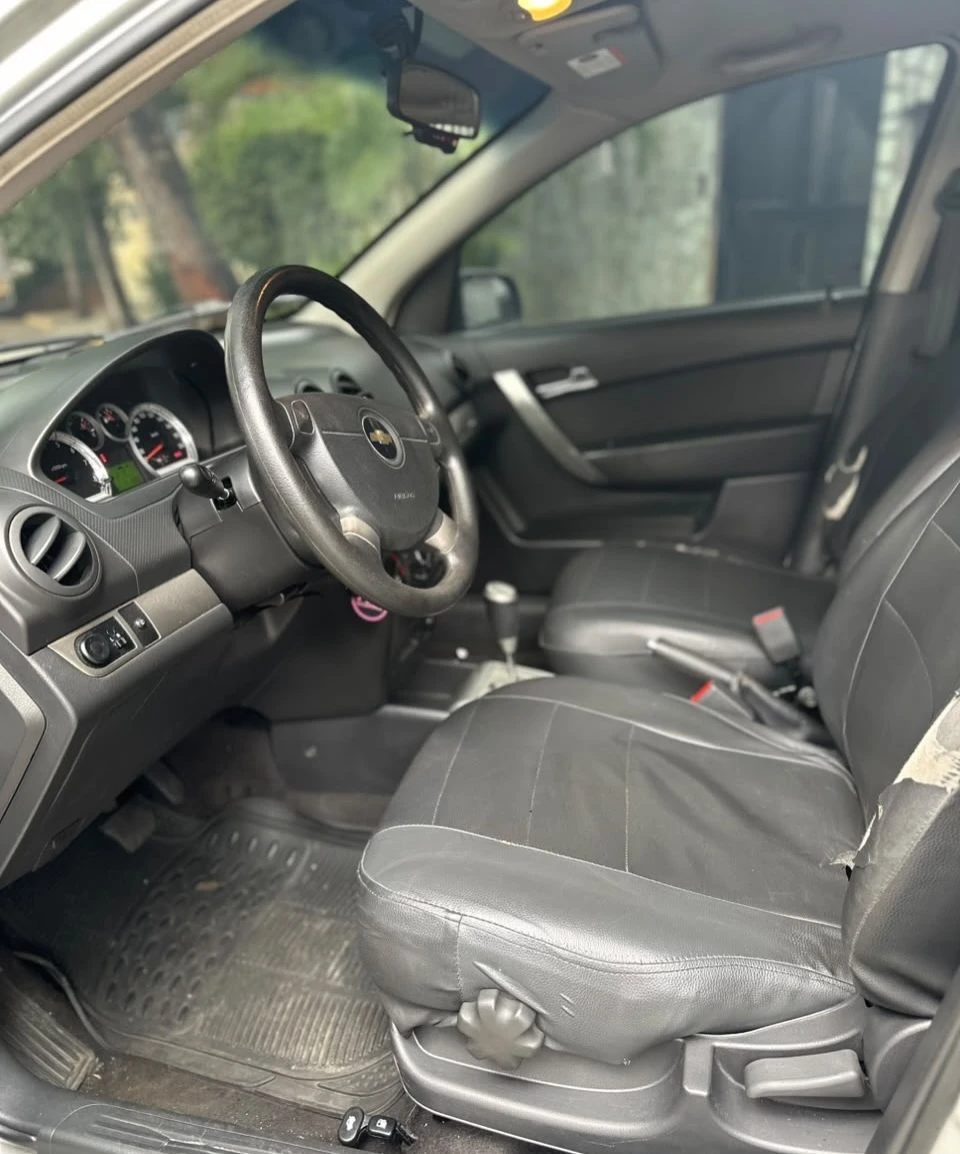 2013 Chevrolet Aveo — foto 5