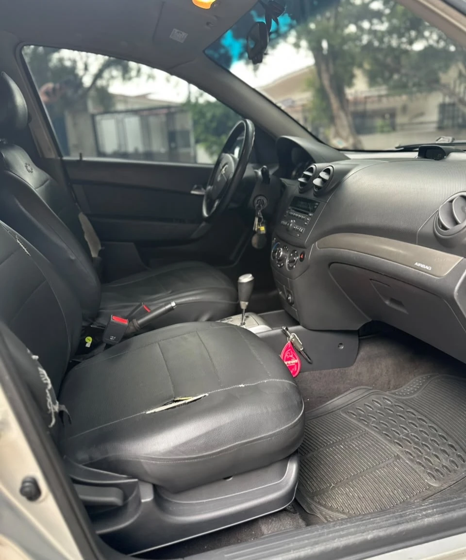 2013 Chevrolet Aveo — foto 8