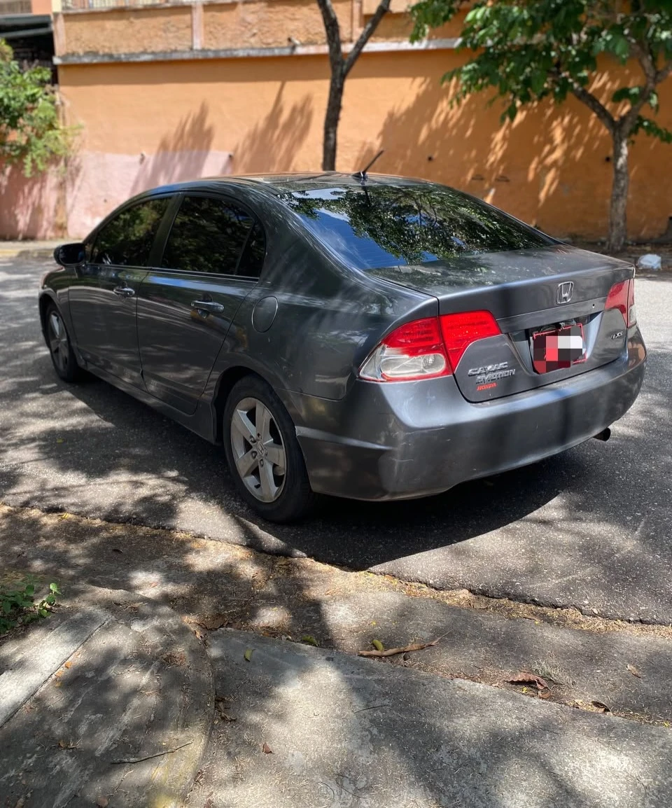 2007 Honda Civic Emotion — foto 3