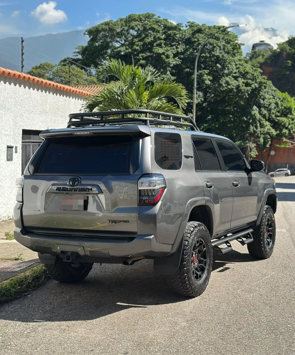 2015 Toyota 4Runner TDR PRO — foto 2