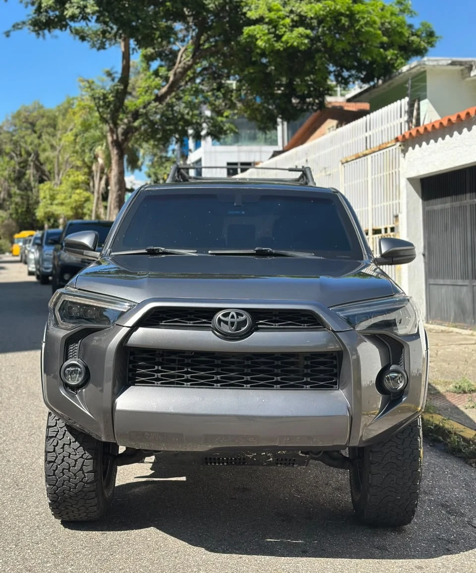 2015 Toyota 4Runner TDR PRO — foto 4