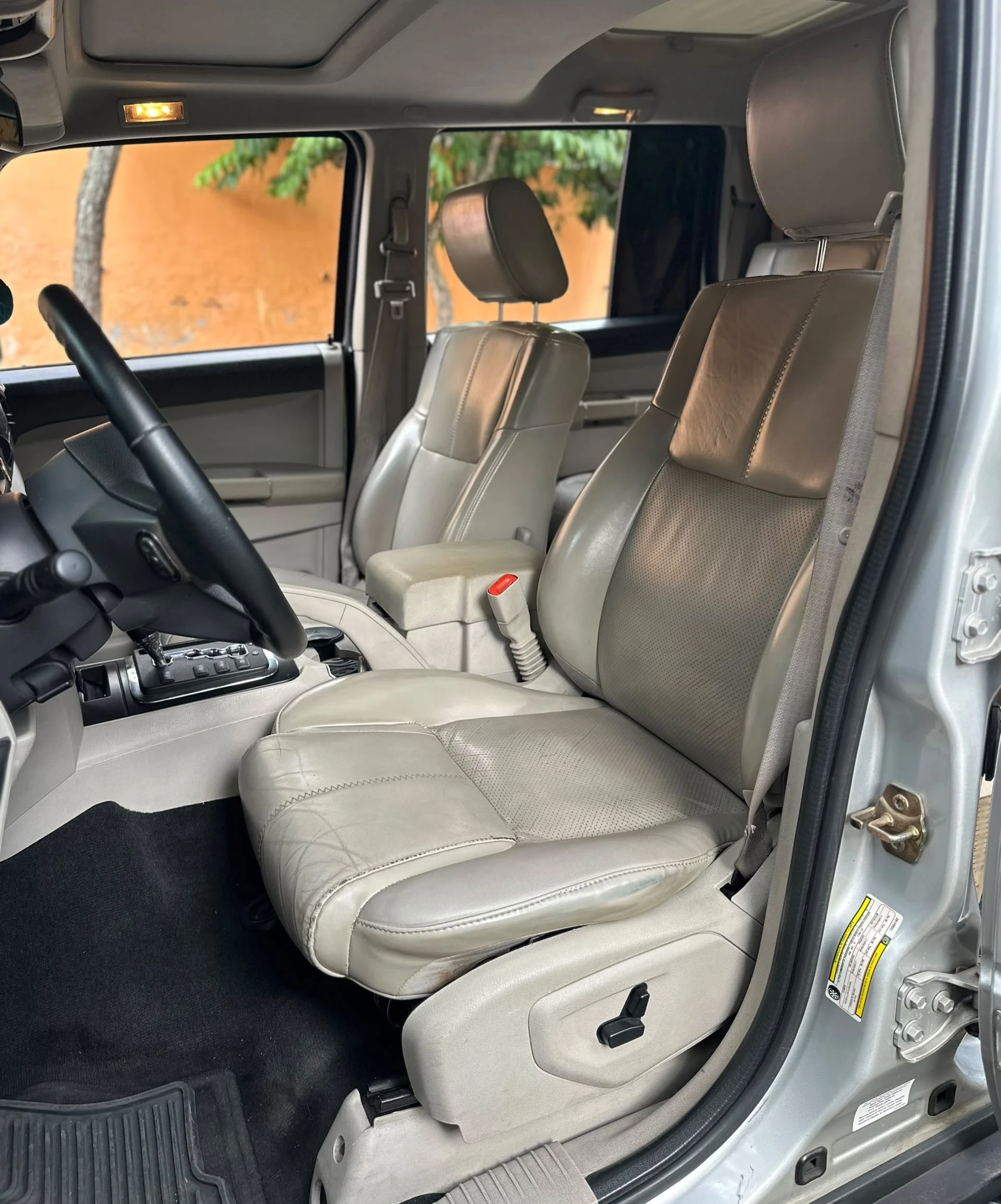 2008 Jeep Commander — foto 4