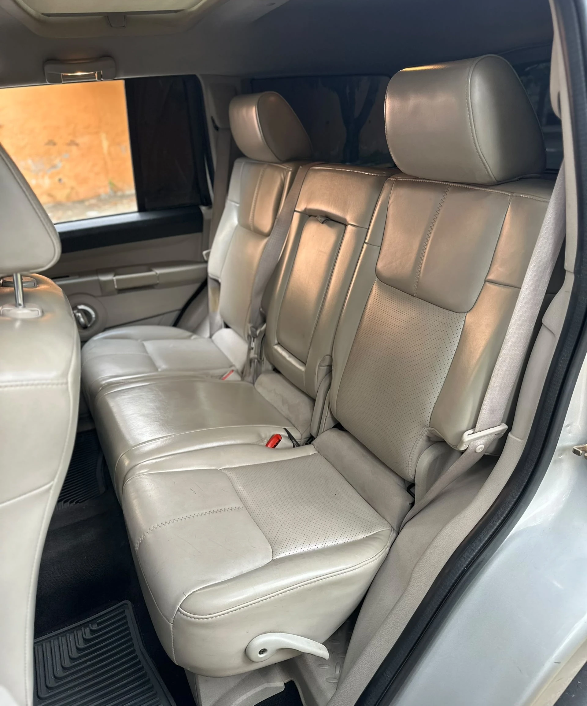 2008 Jeep Commander — foto 7
