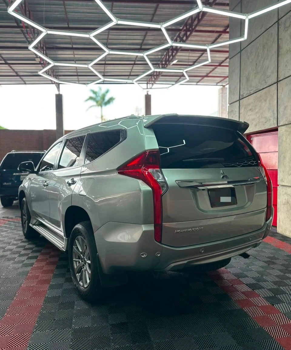 2019 Mitsubishi Montero Sport — foto 3