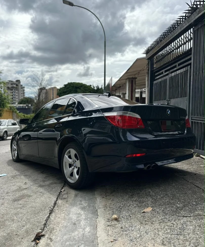 2007 BMW 530i — foto 2