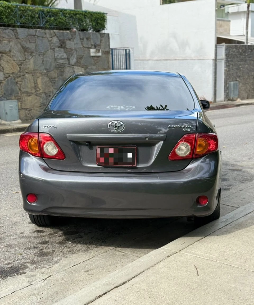 2011 Toyota Corolla Xei — foto 5