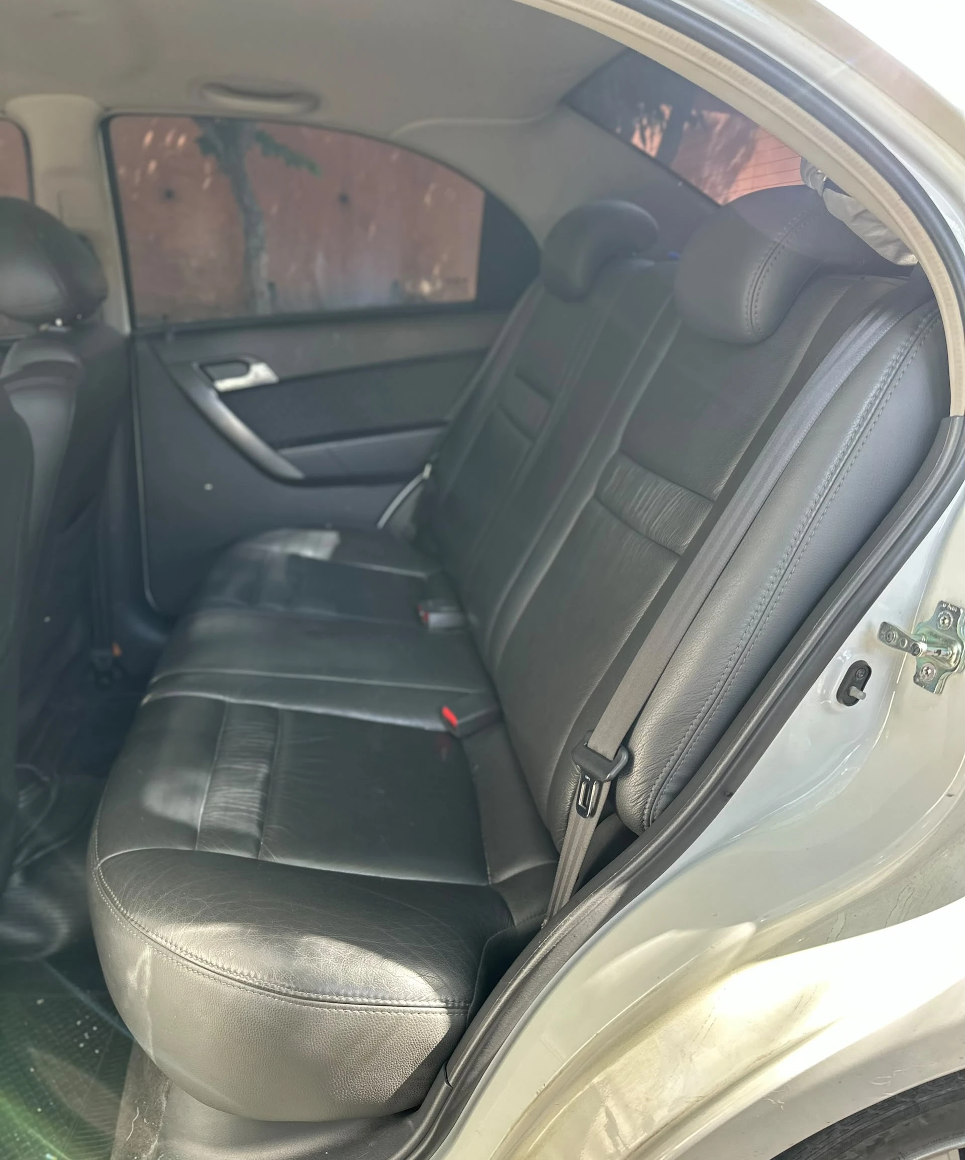 2012 Chevrolet Aveo — foto 7