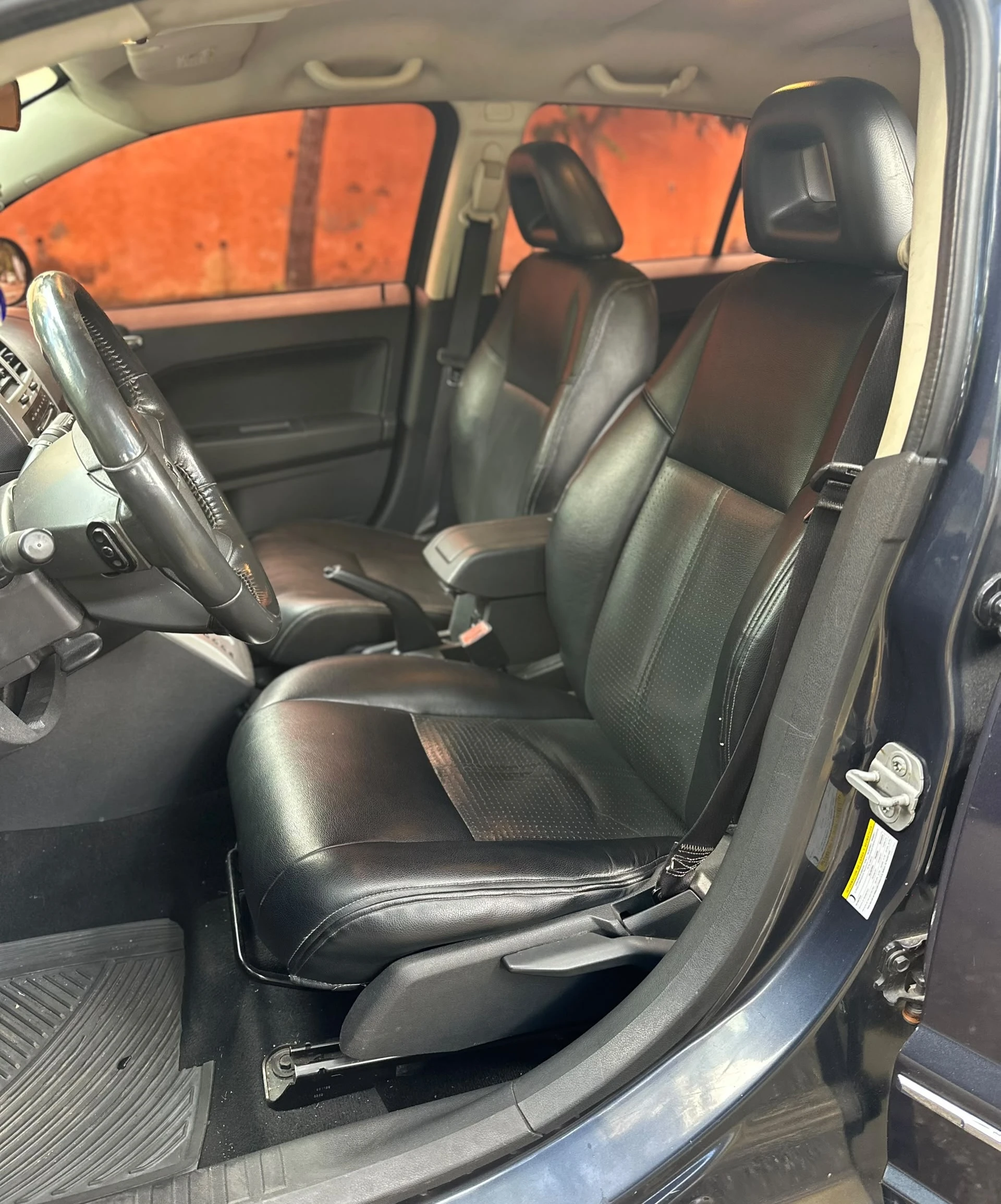 2010 Dodge Caliber — foto 4