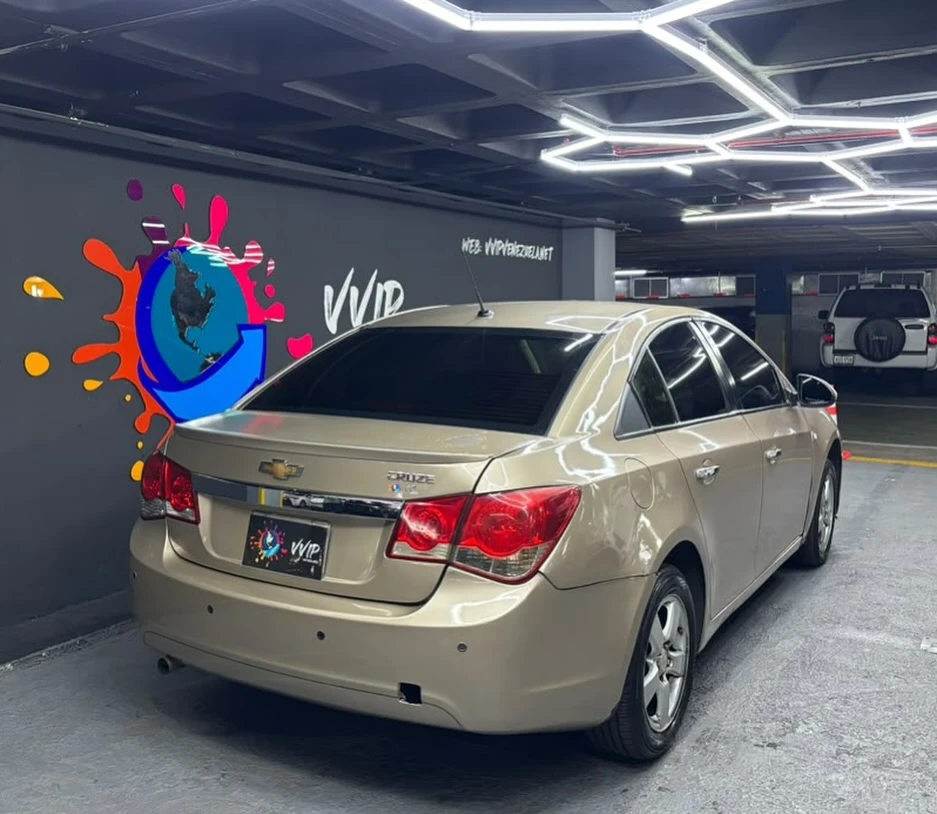 2013 Chevrolet Cruze — foto 3