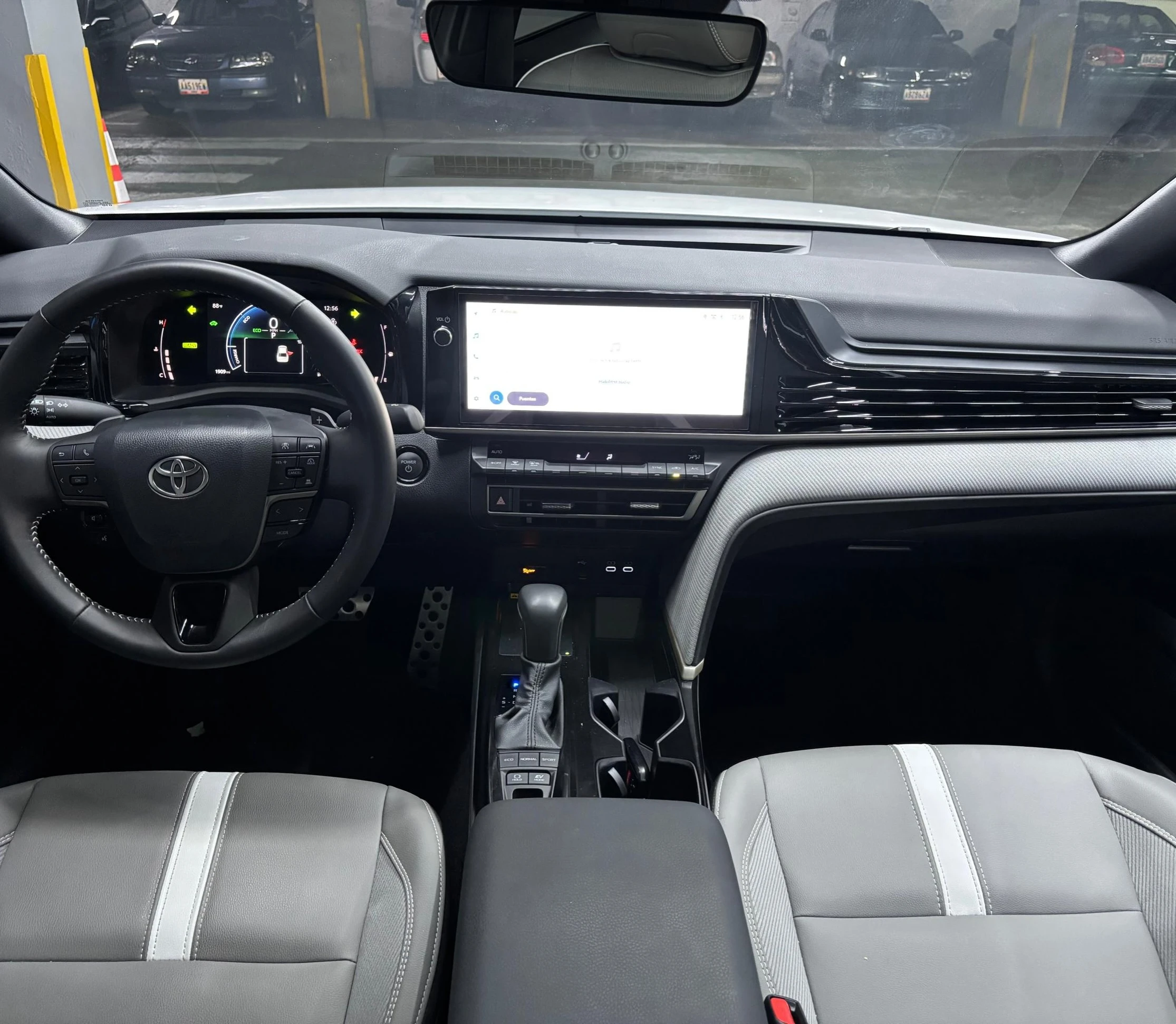 2026 Toyota Camry SE Americano — foto 7