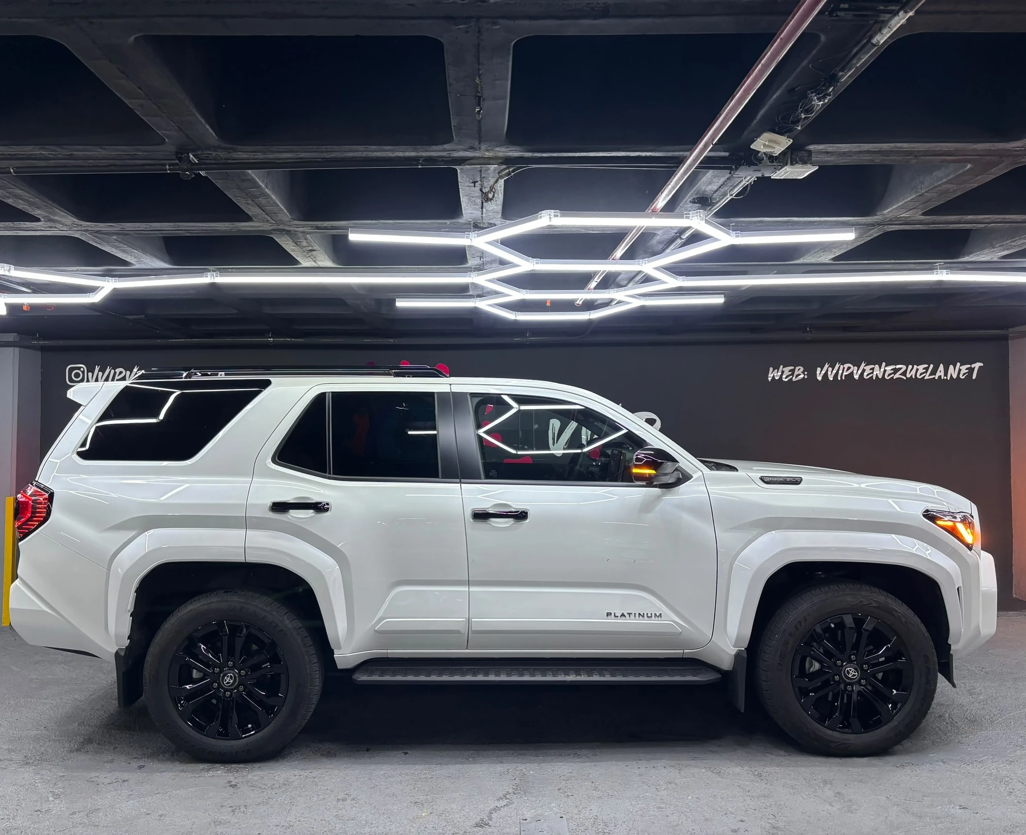 2025 Toyota 4Runner Platinium I-ForceMax — foto 4