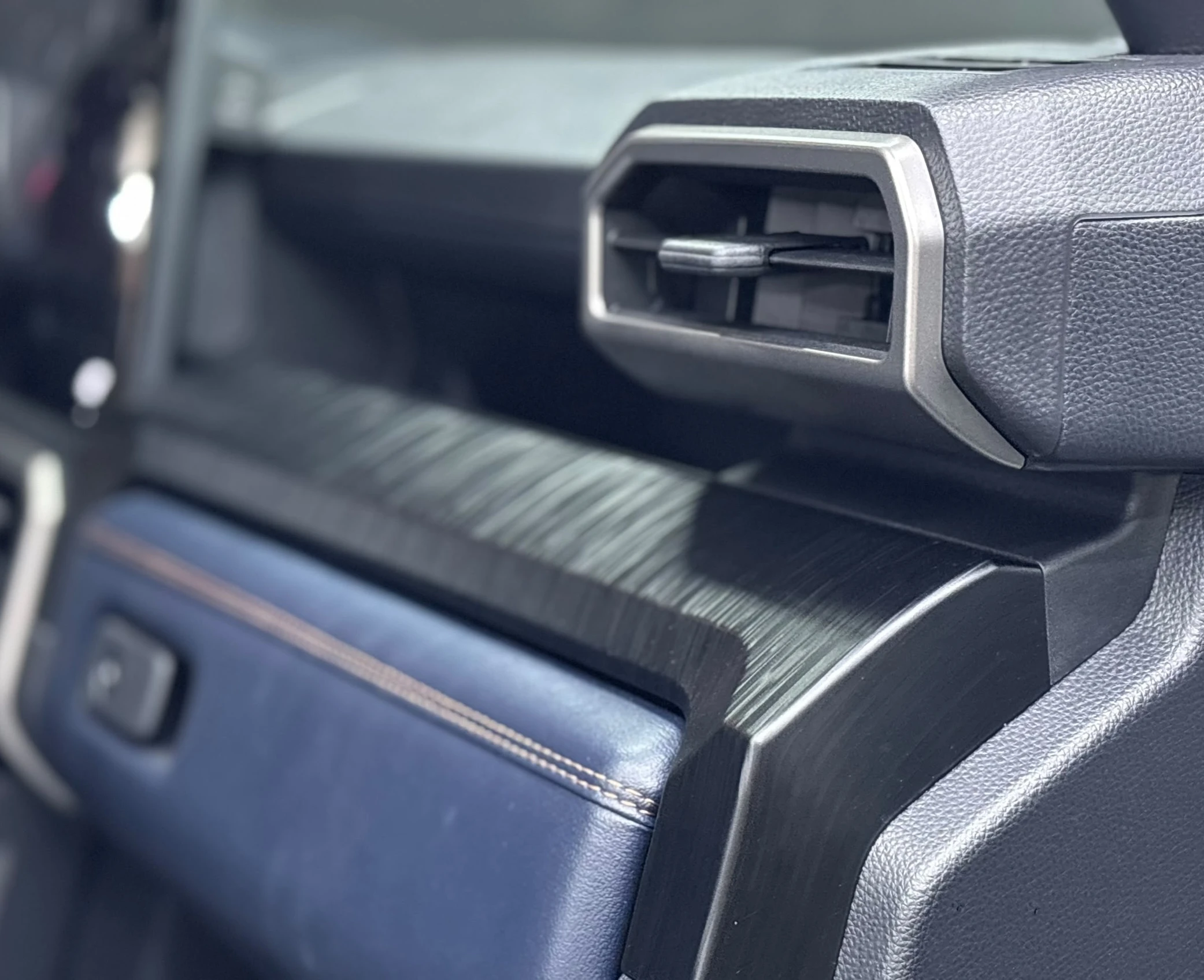 2025 Toyota 4Runner Platinium I-ForceMax — foto 12
