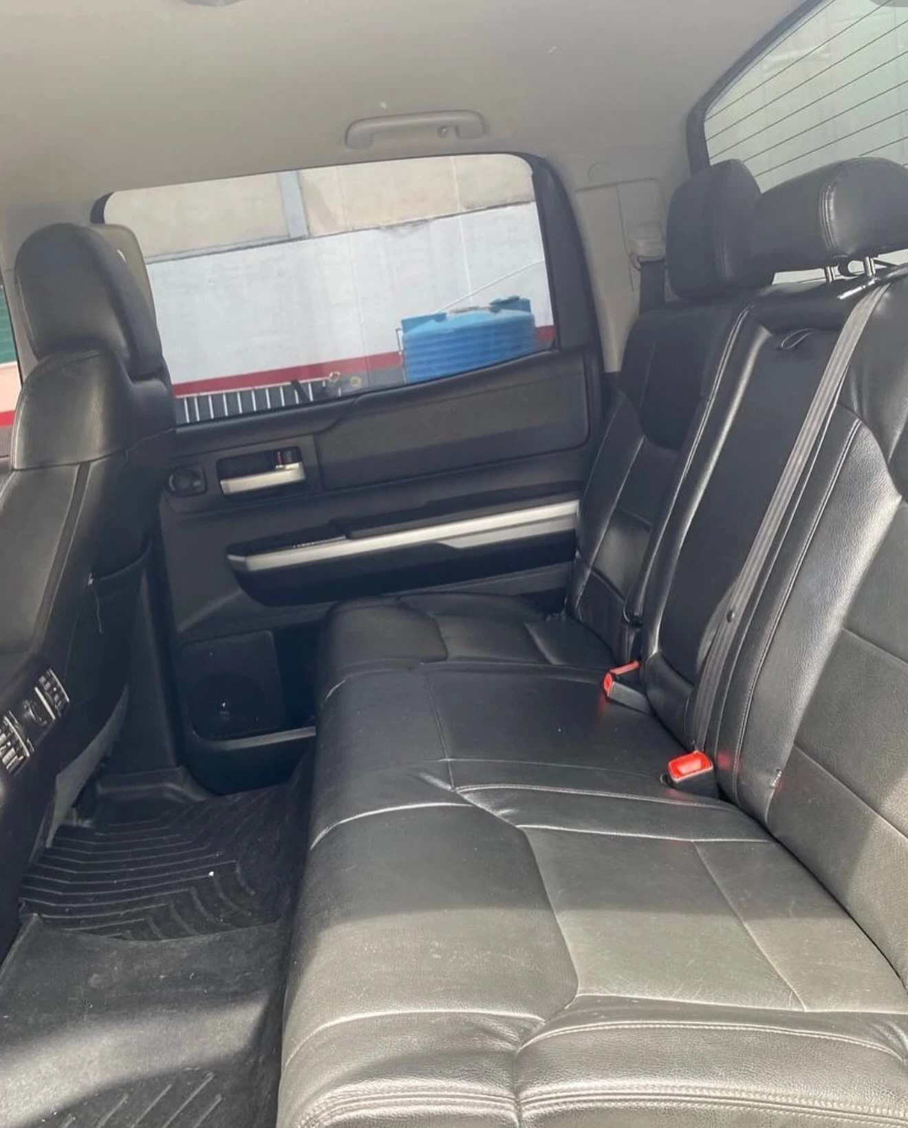 2016 Toyota Tundra 2016 V8 5.7 IMPECABLE — foto 7