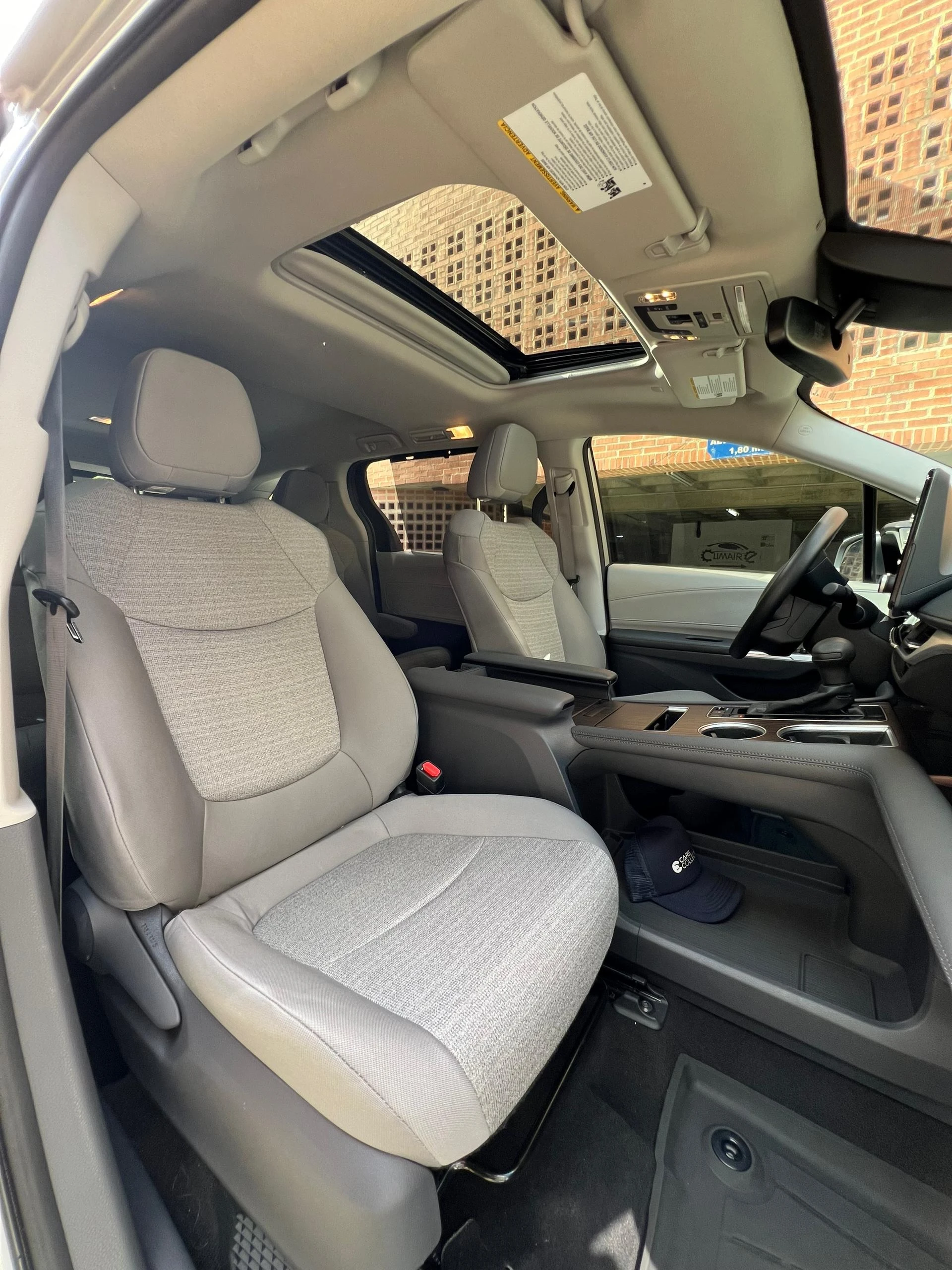 2021 Toyota Sienna HEV XLE — foto 11