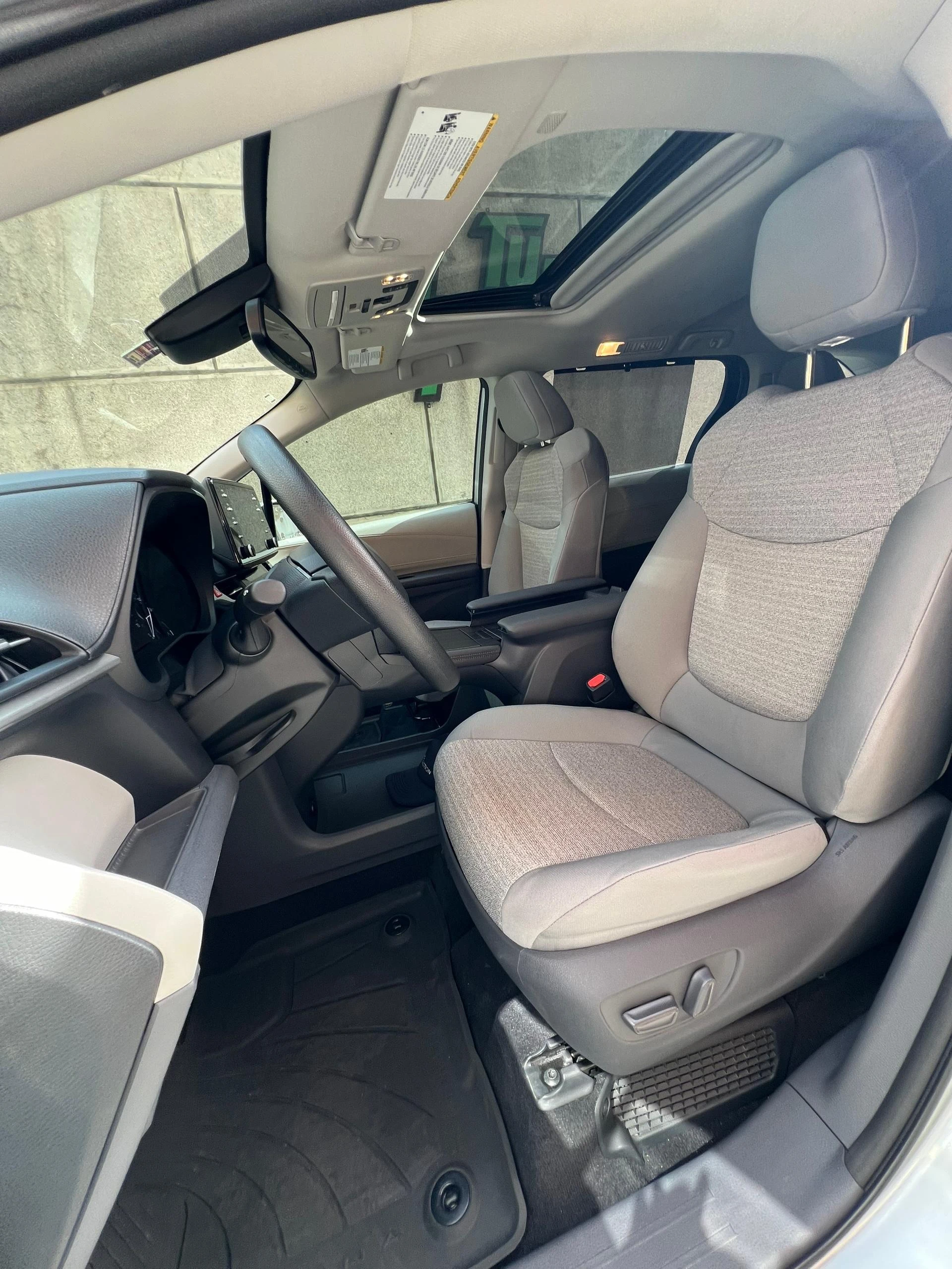 2021 Toyota Sienna HEV XLE — foto 13