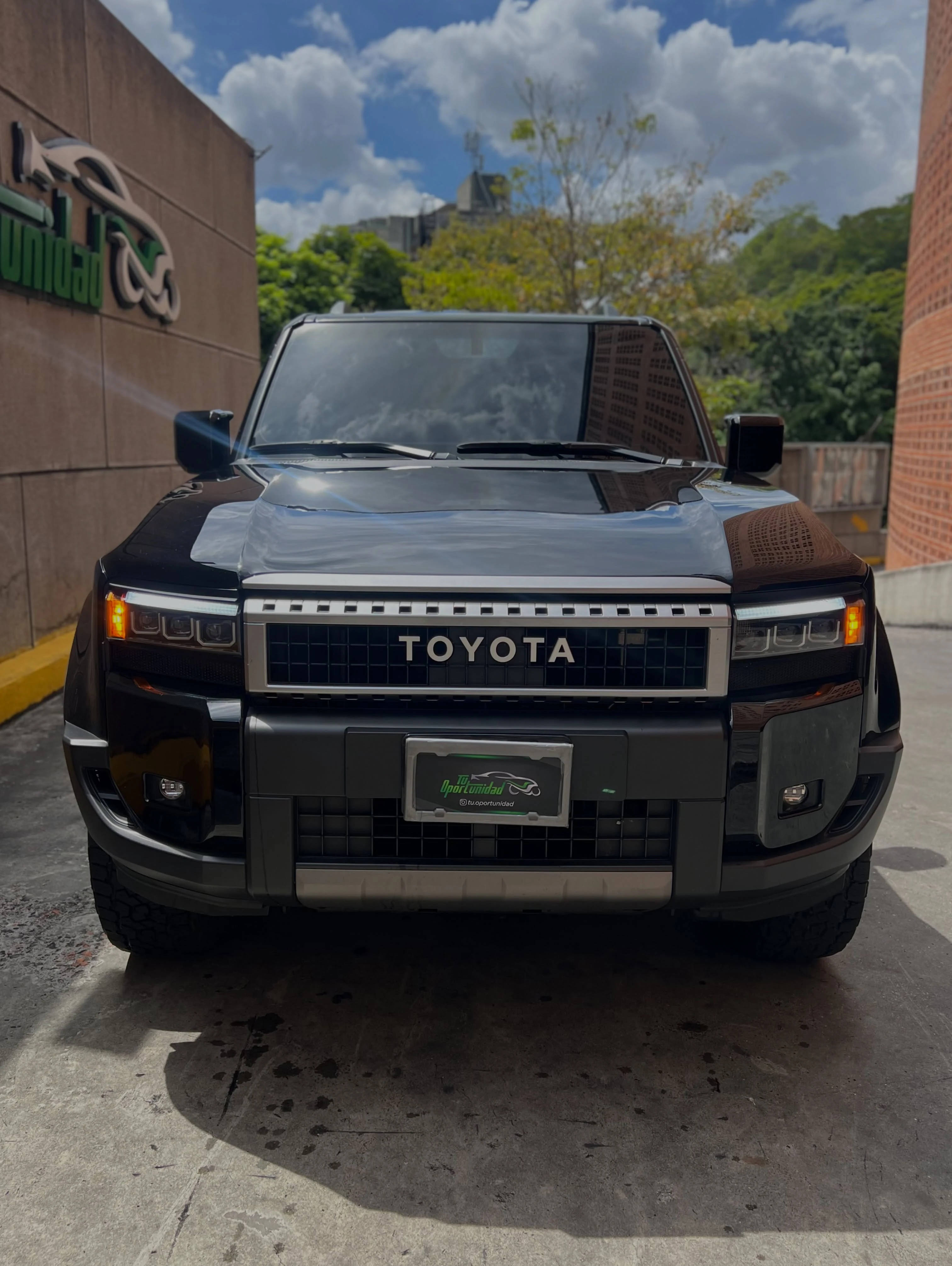 2025 Toyota Land Cruiser Prado