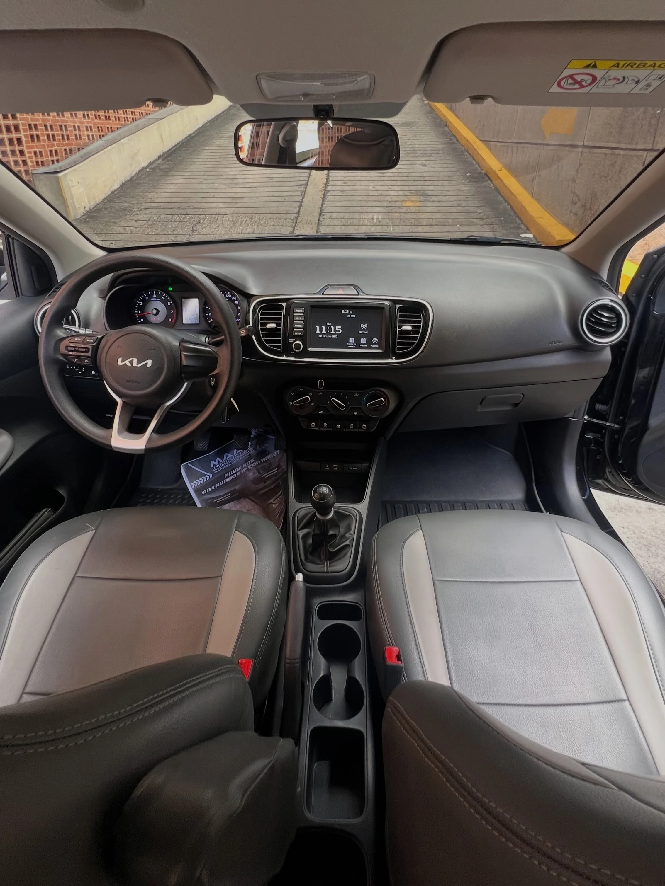 2025 Kia Soluto — foto 9