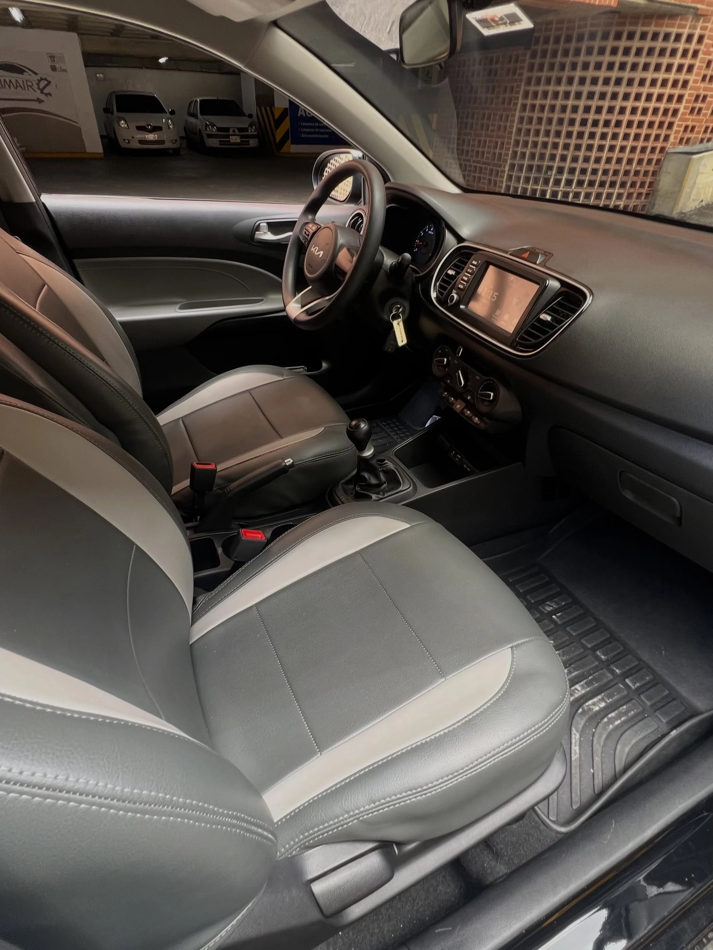 2025 Kia Soluto — foto 11
