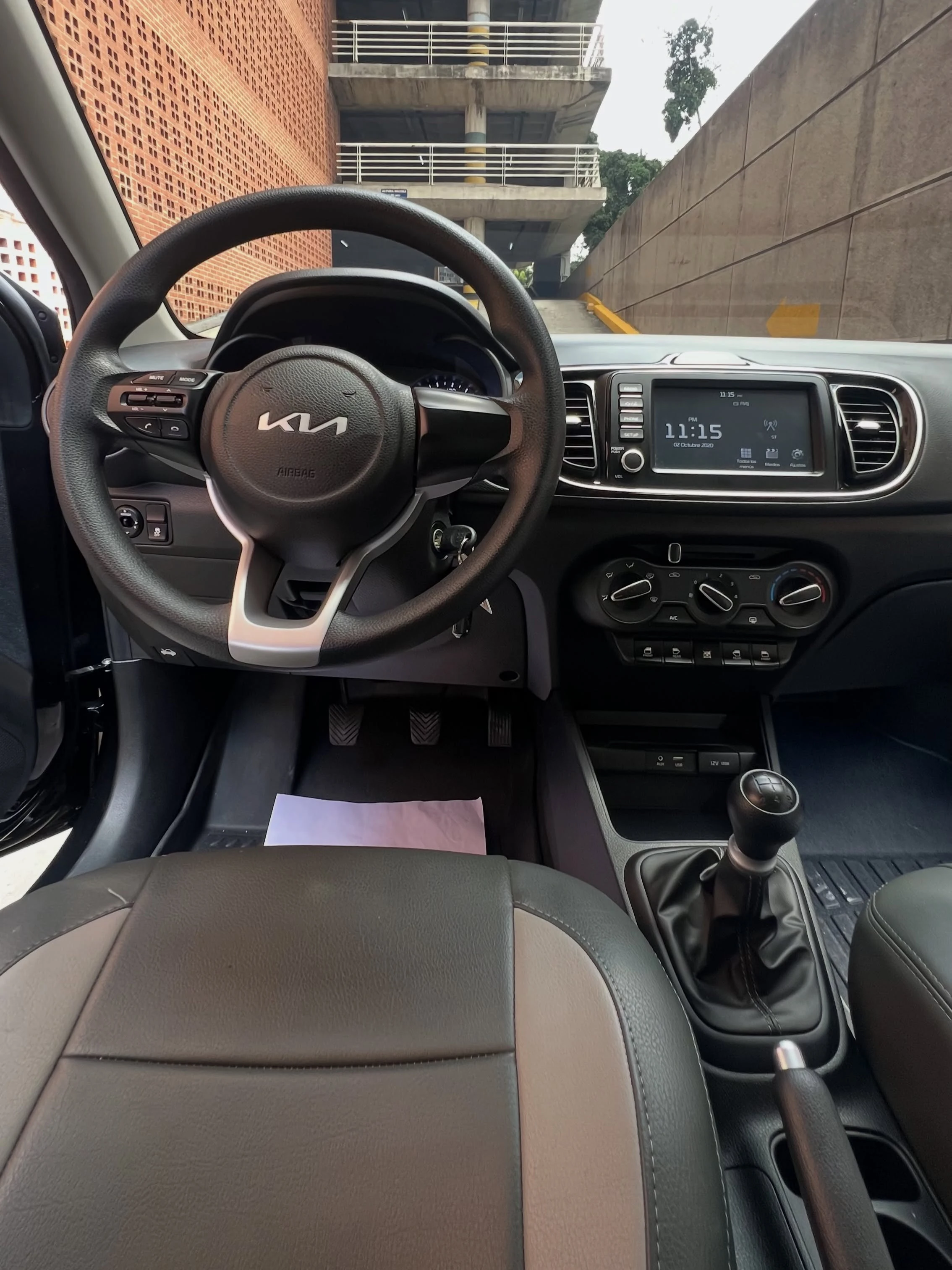 2025 Kia Soluto — foto 13