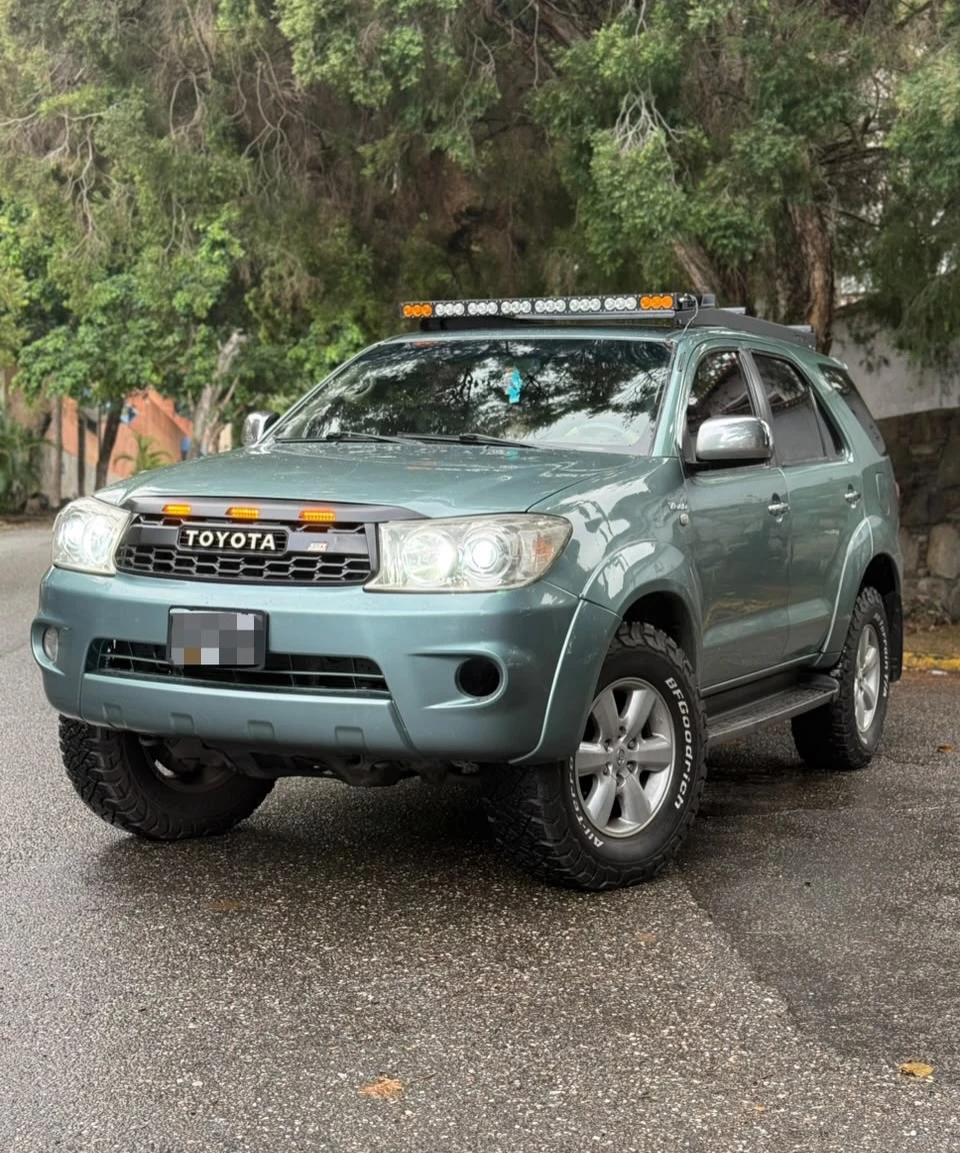 2010 Toyota Fortuner