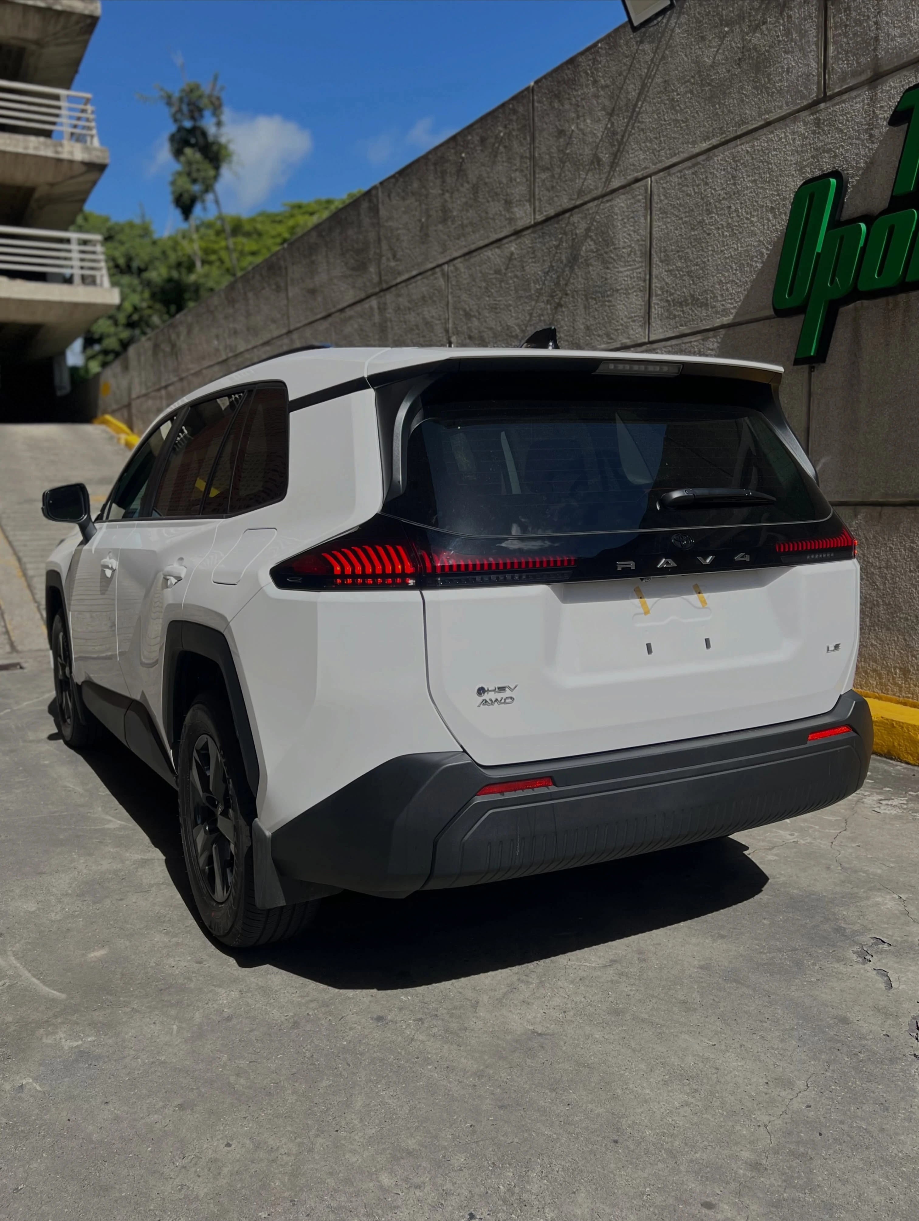 2026 Toyota RAV4 LE 2.5L Americana — foto 5