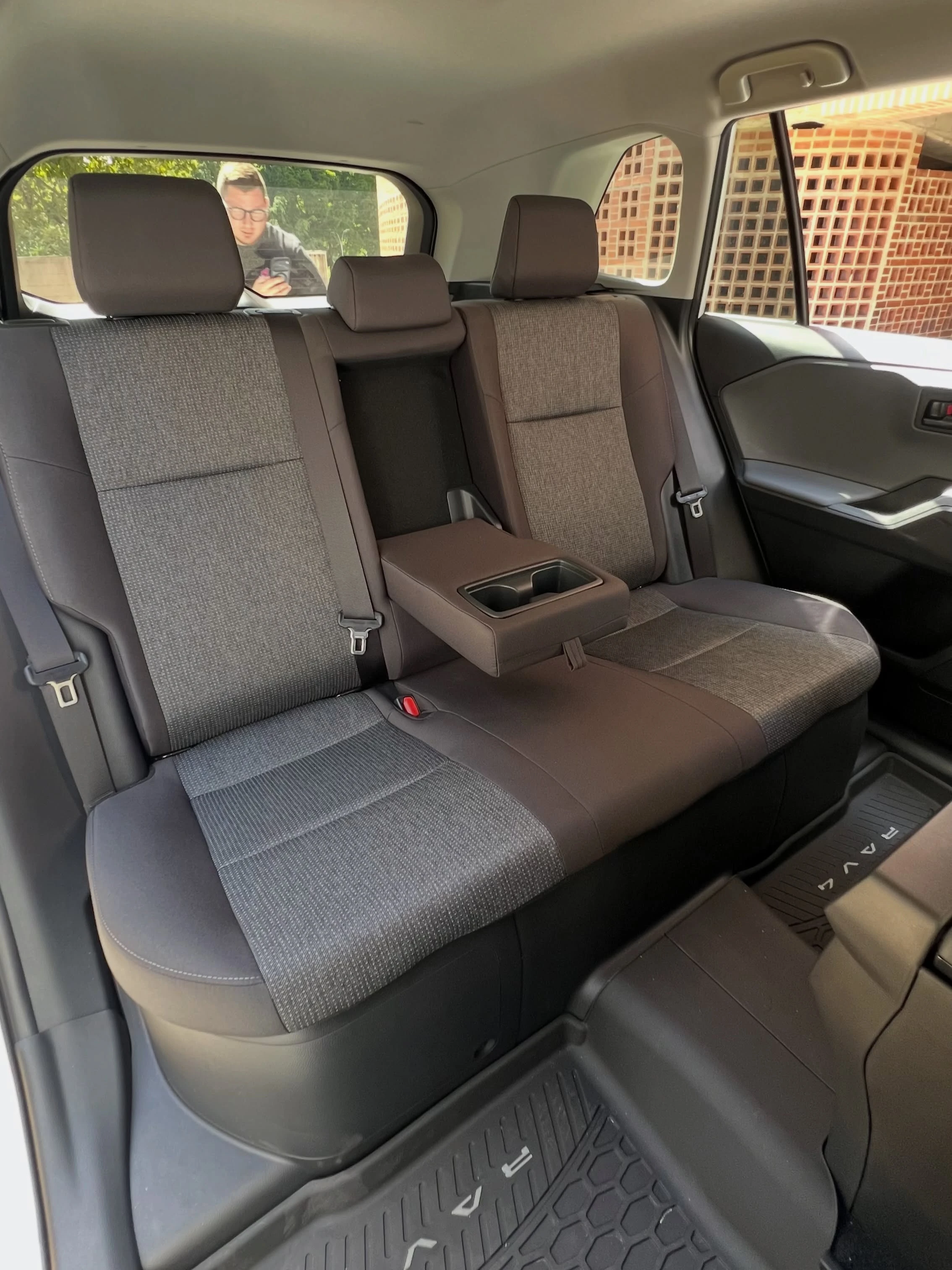 2026 Toyota RAV4 LE 2.5L Americana — foto 8
