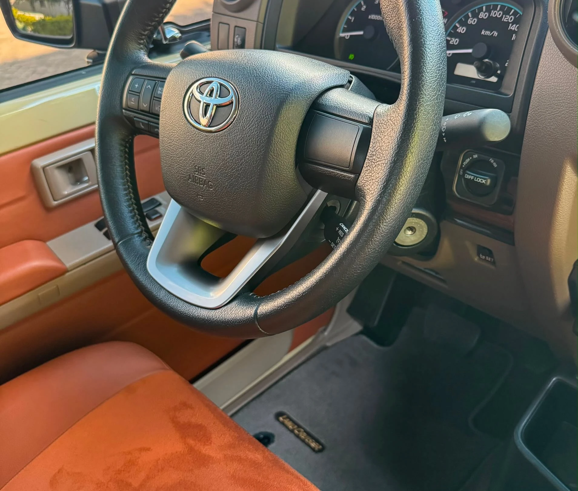 2024 Toyota Land Cruiser Pickup — foto 11
