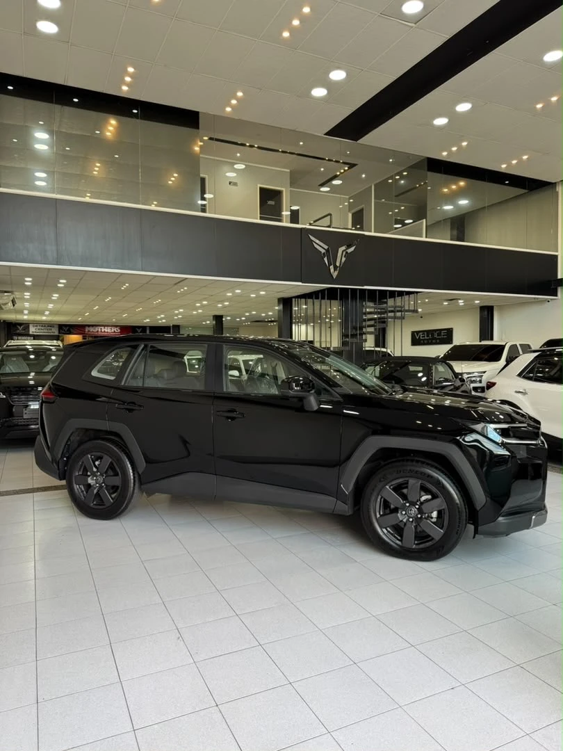 2026 Toyota RAV4 E-FOUR HEV LUXURY PLUS — foto 4