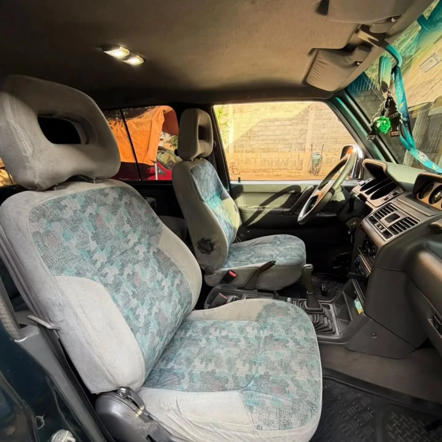 2007 Mitsubishi Montero Dakar v6 — foto 7