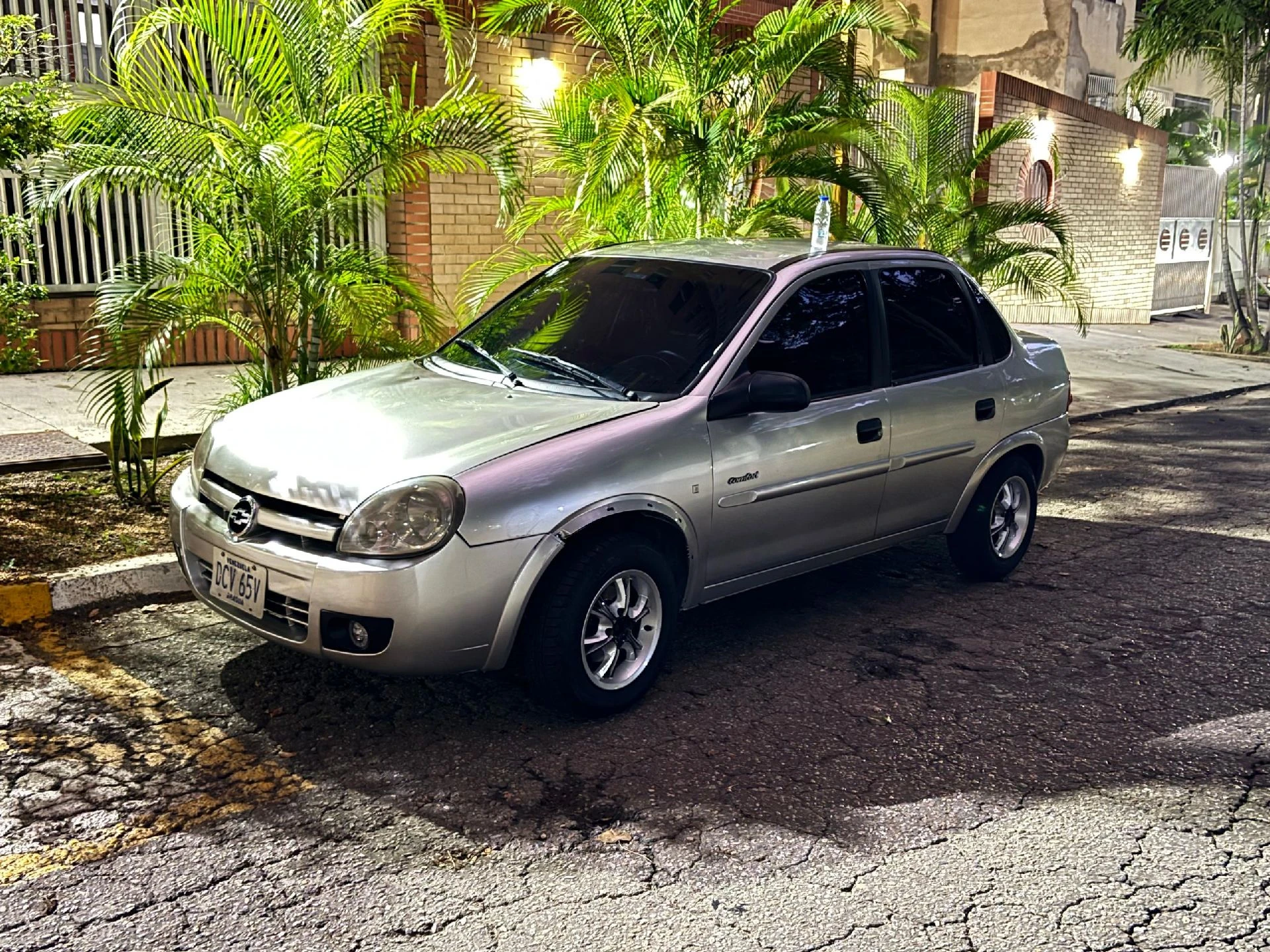 2008 Chevrolet Corsa Sedan Chevy c2