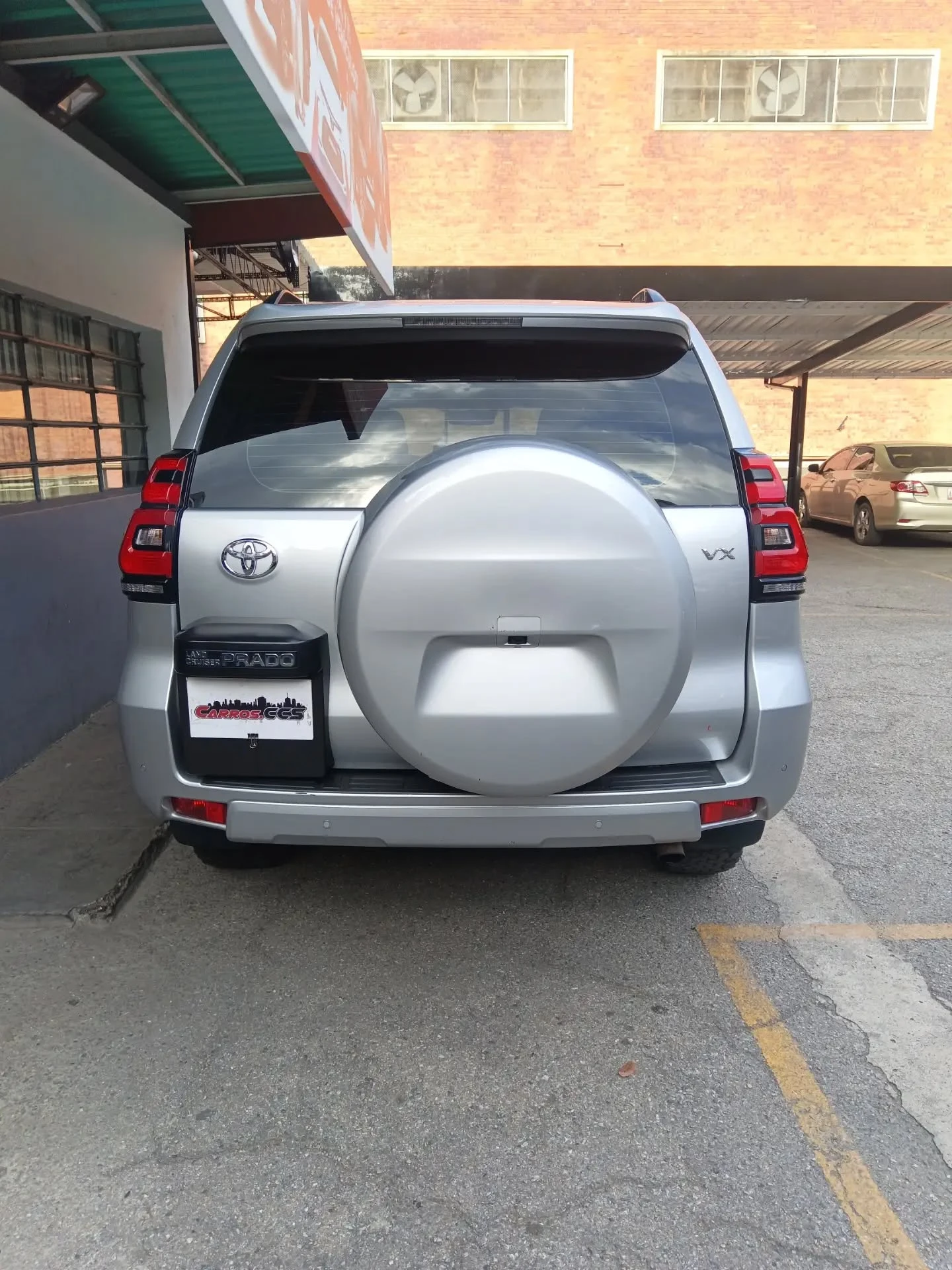 2022 Toyota Land Cruiser Prado VX — foto 4