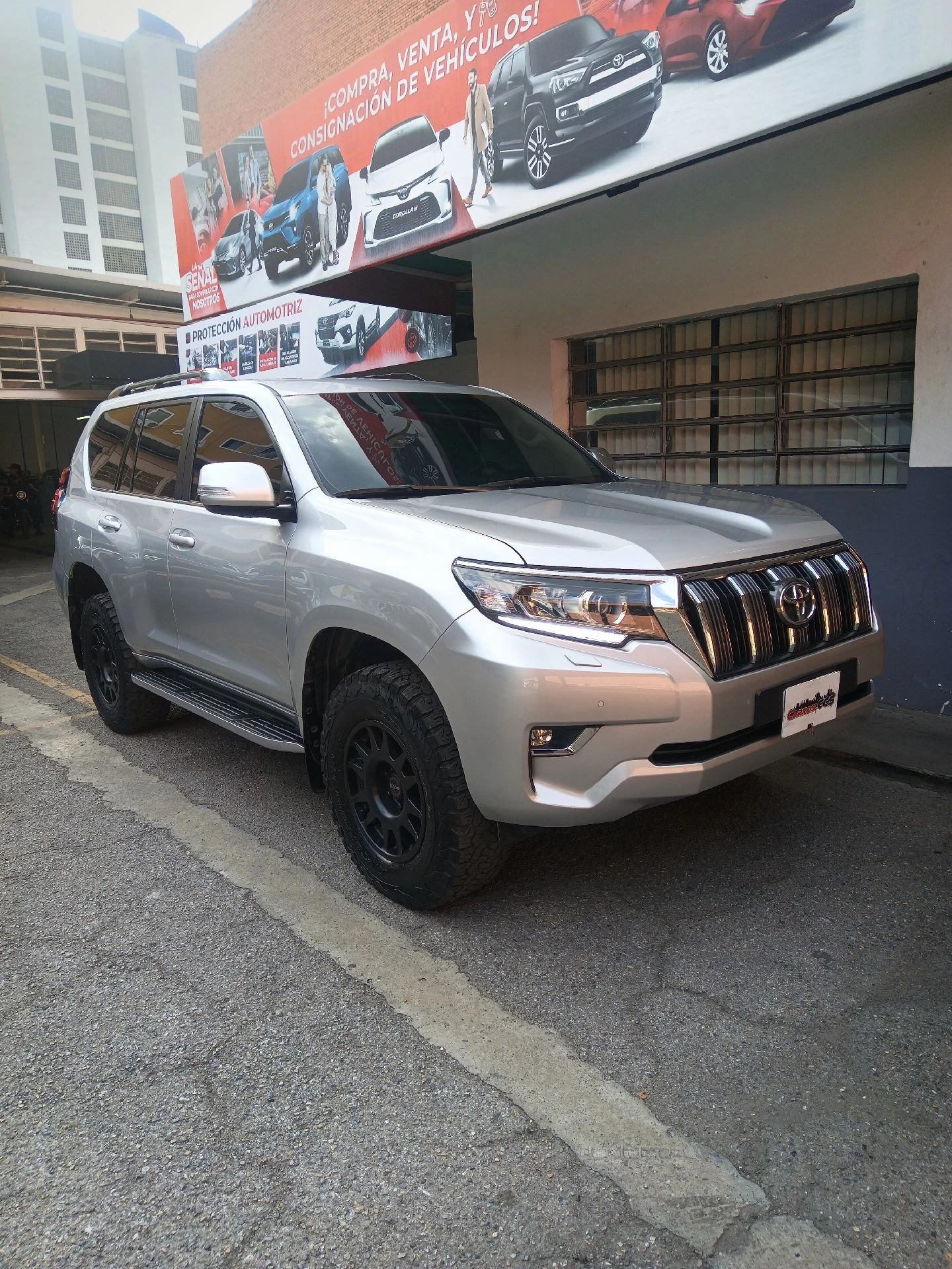 2022 Toyota Land Cruiser Prado VX