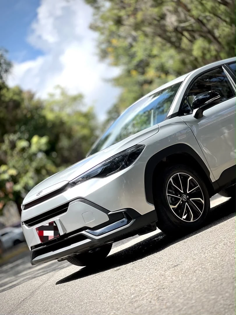 2025 Toyota Frontlander Premium