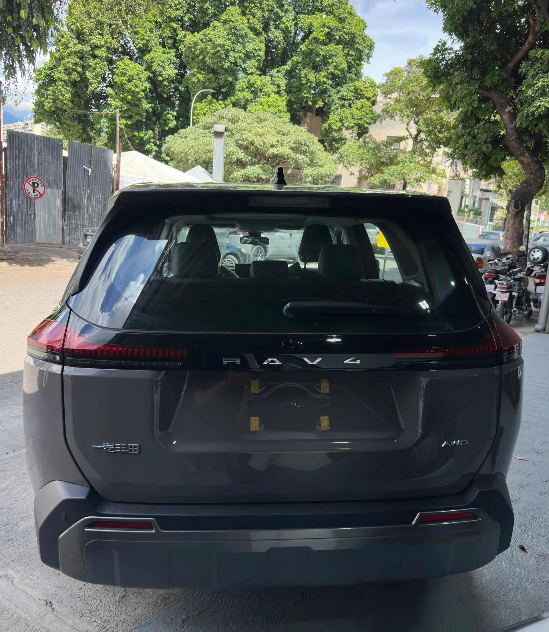 2026 Toyota RAV4 — foto 4