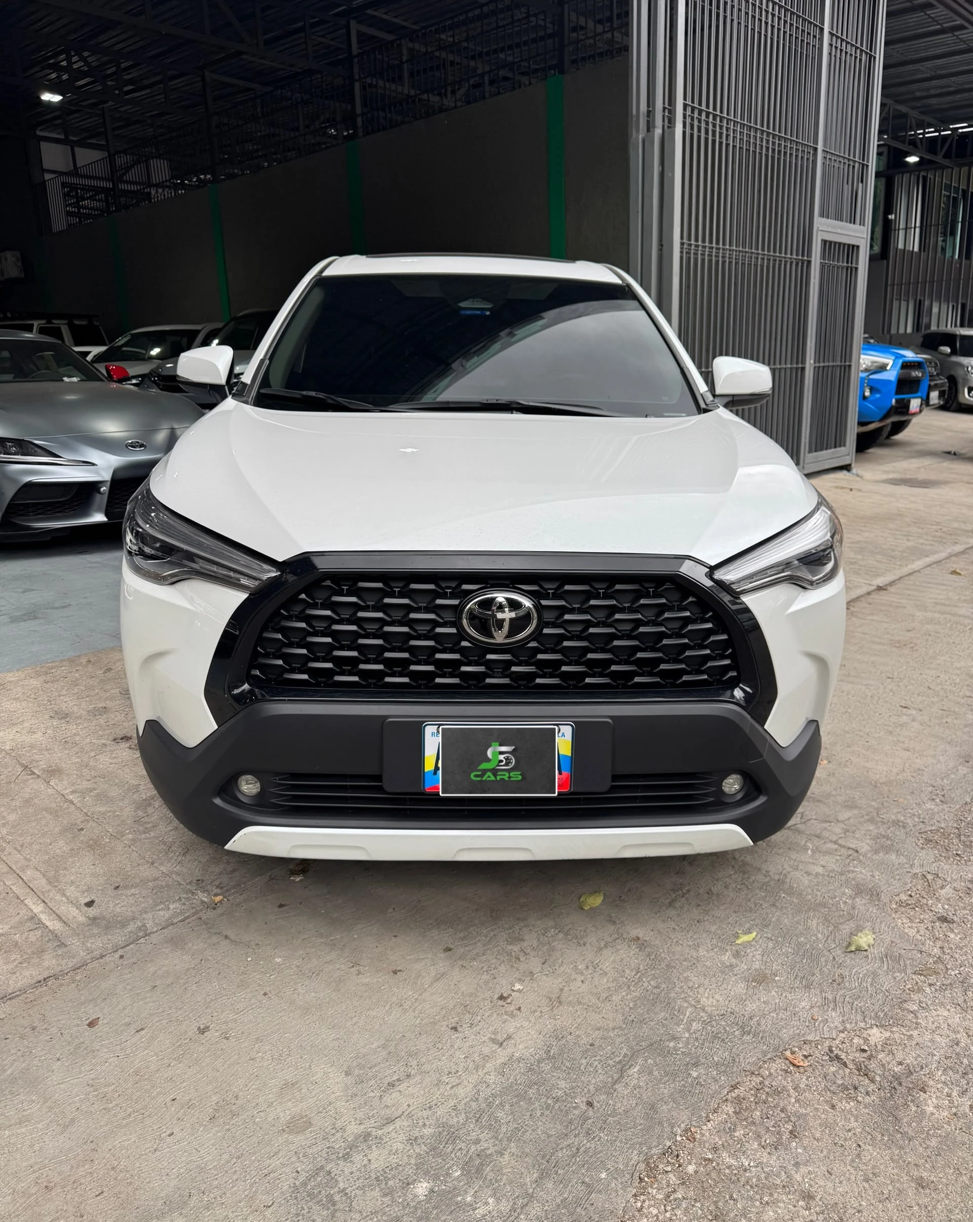 2025 Toyota Corolla Cross Élite — foto 4