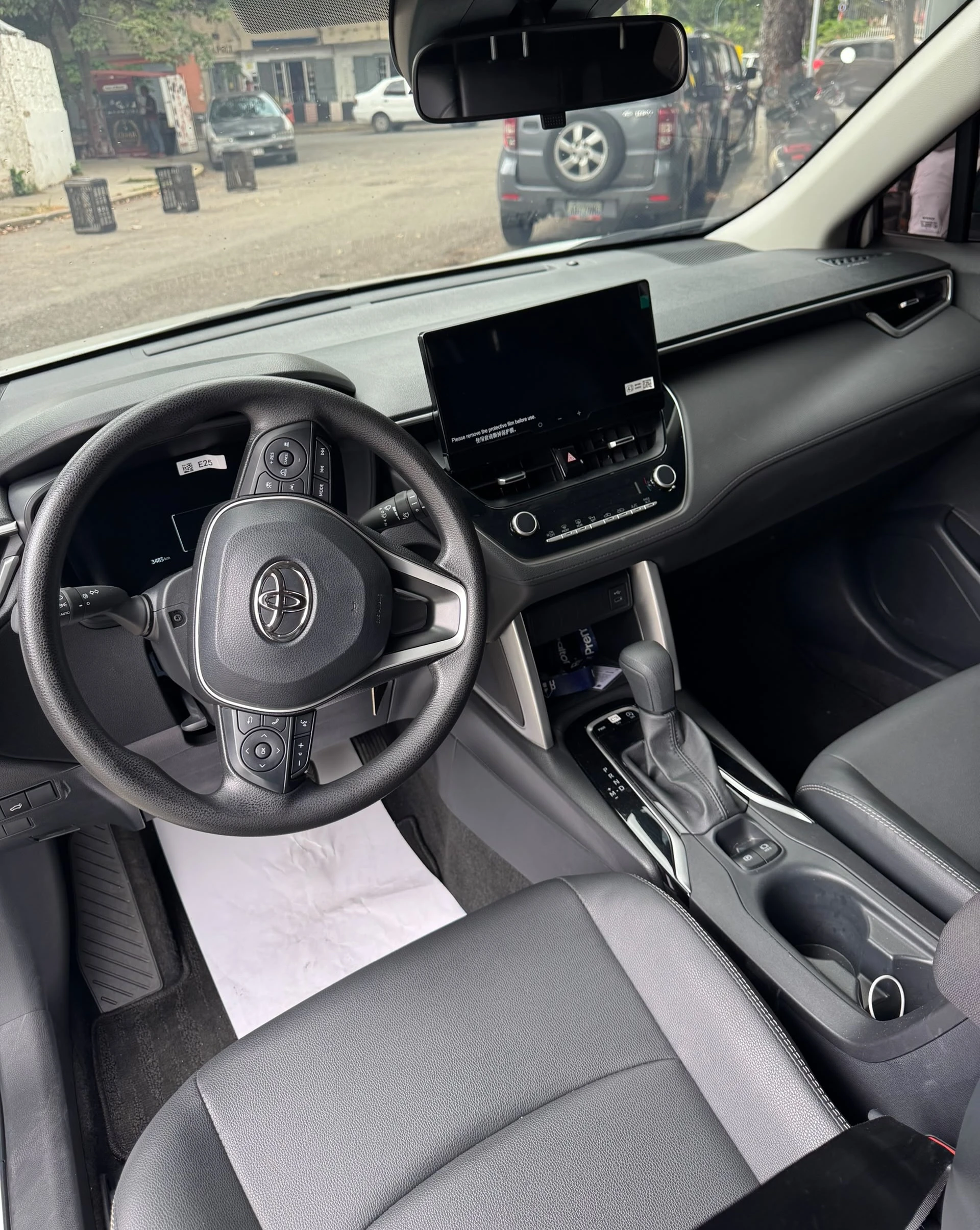 2025 Toyota Corolla Cross Élite — foto 7