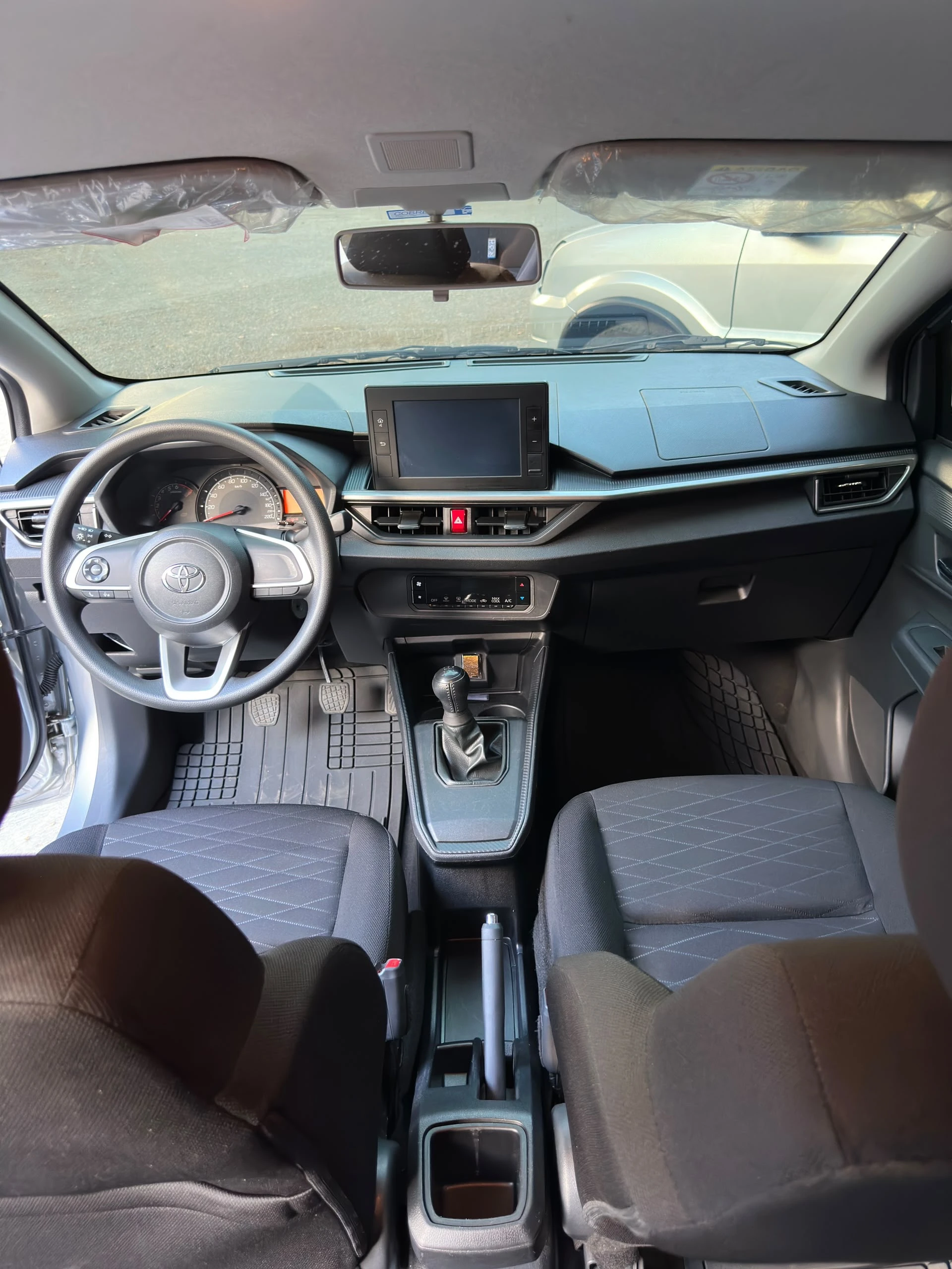 2025 Toyota Agya G — foto 6