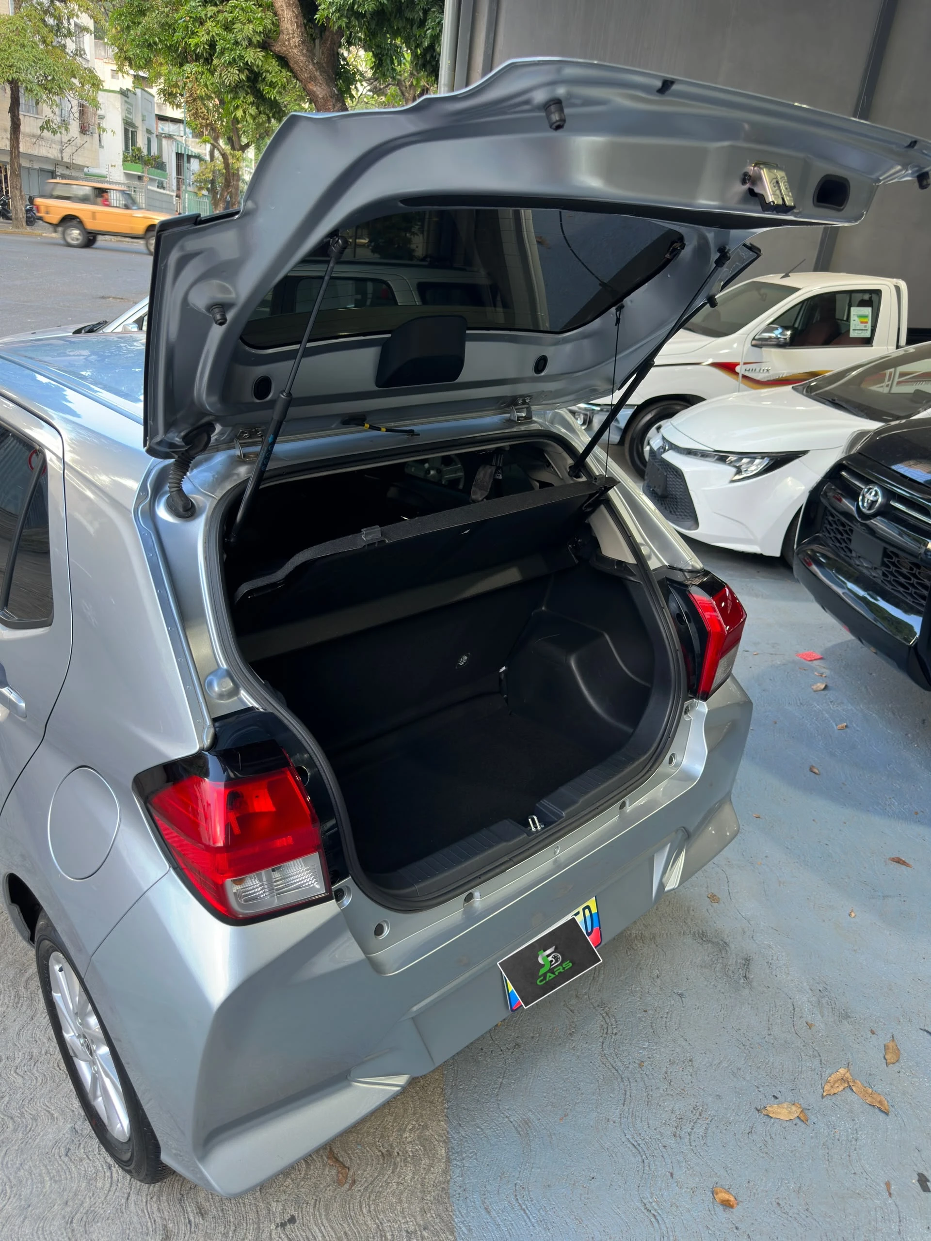 2025 Toyota Agya G — foto 8