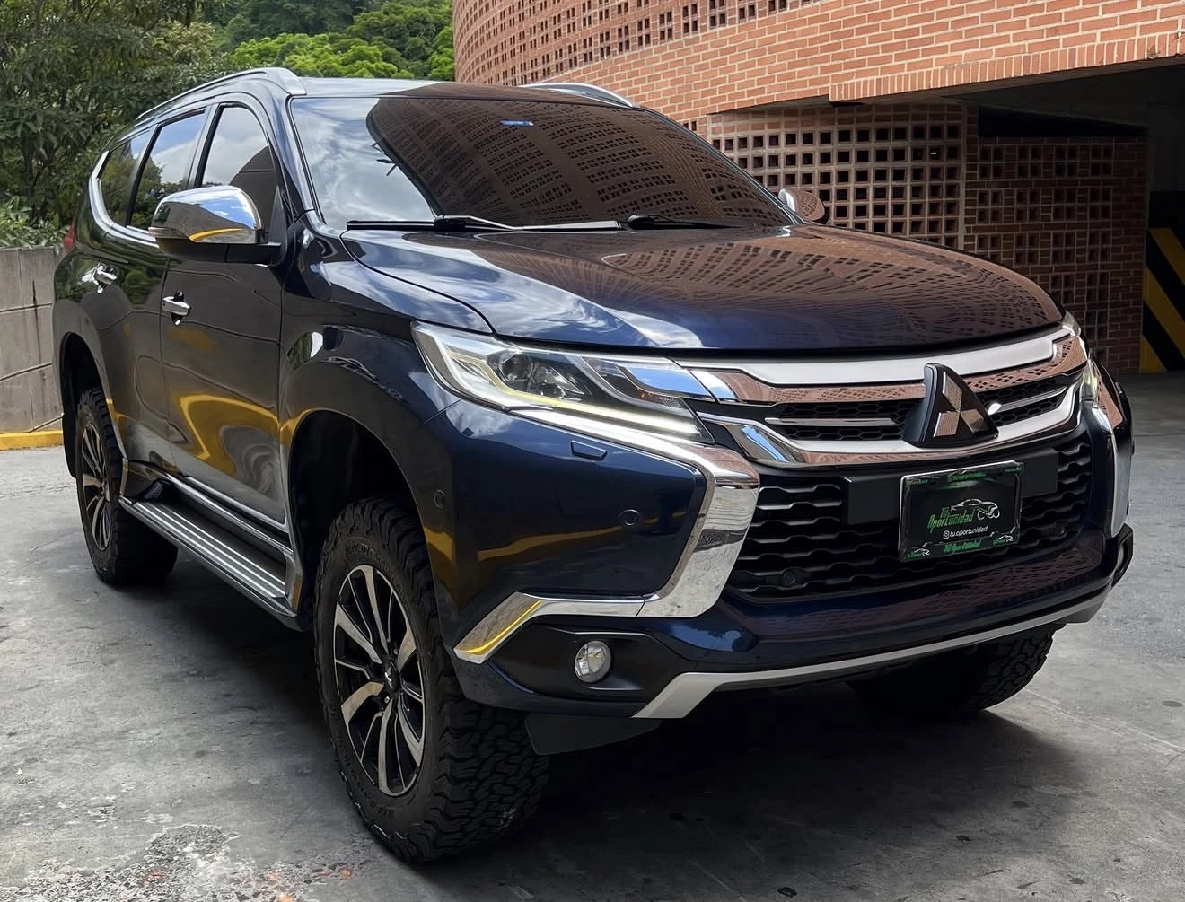 2019 Mitsubishi Montero Sport Awd