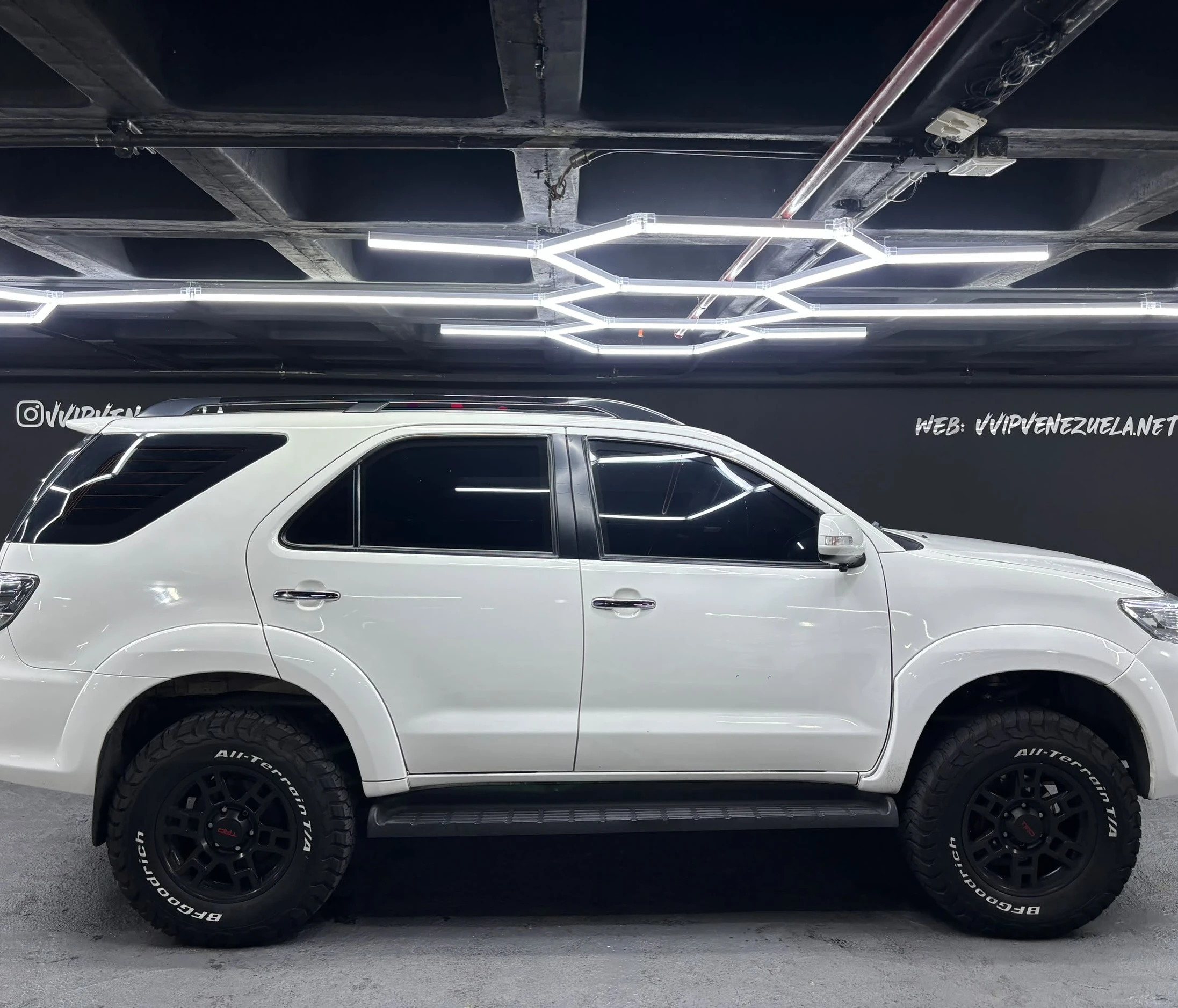 2018 Toyota Fortuner — foto 4