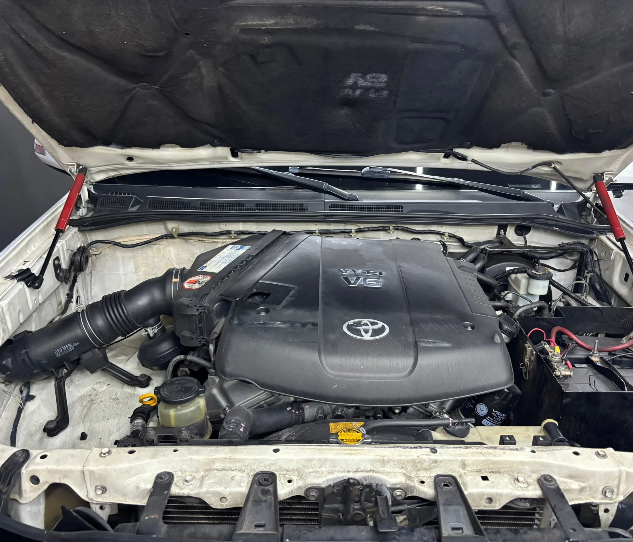 2018 Toyota Fortuner — foto 16