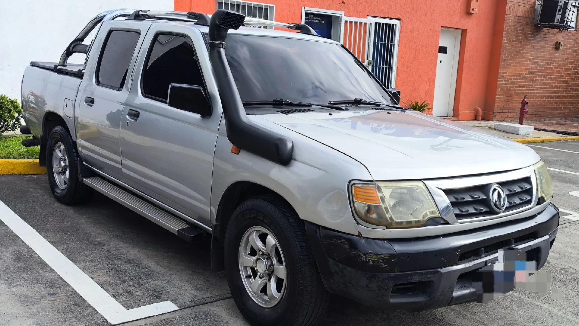 2013 Dongfeng ZNA 4x2