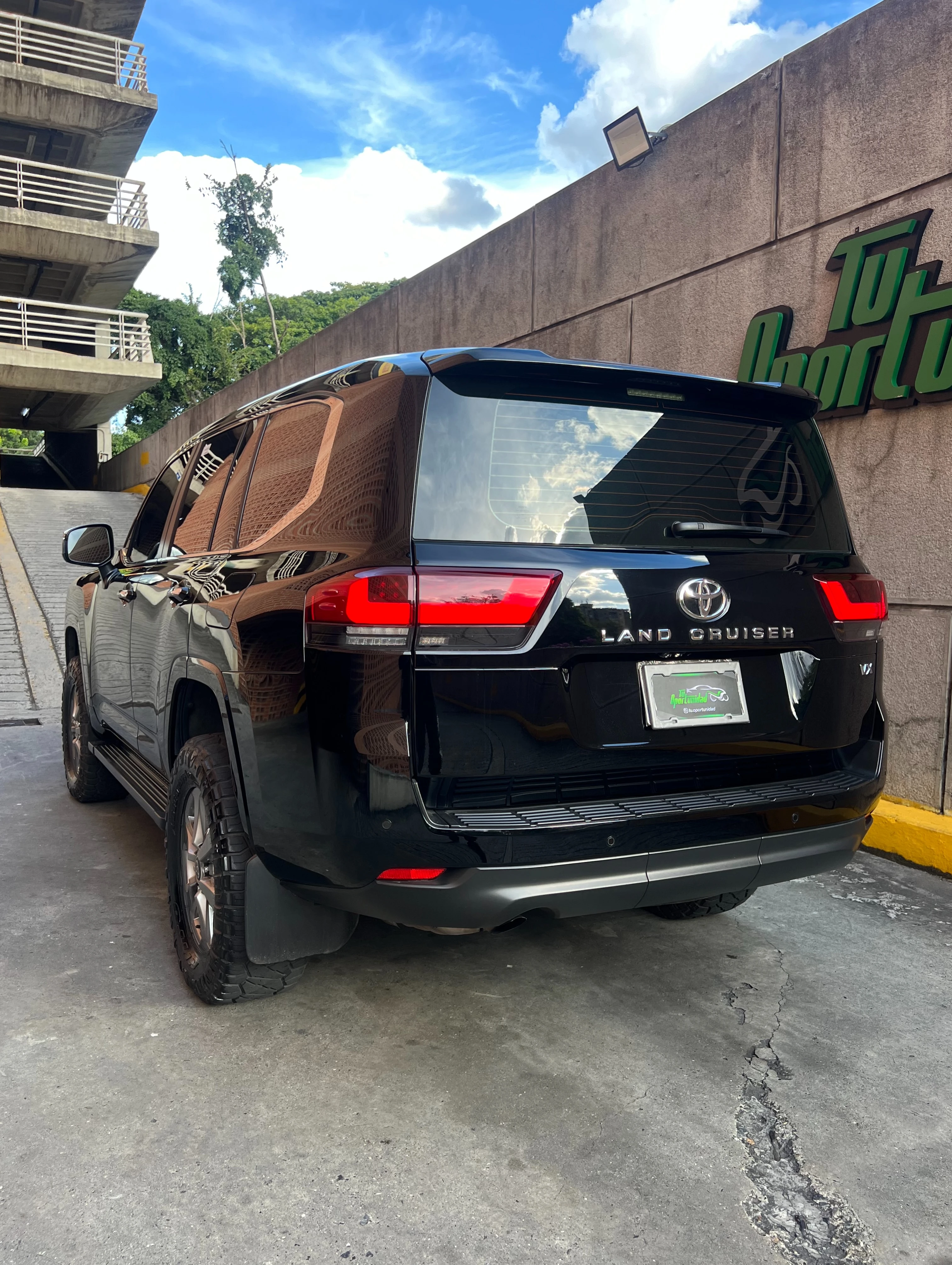 2024 Toyota Land Cruiser — foto 3